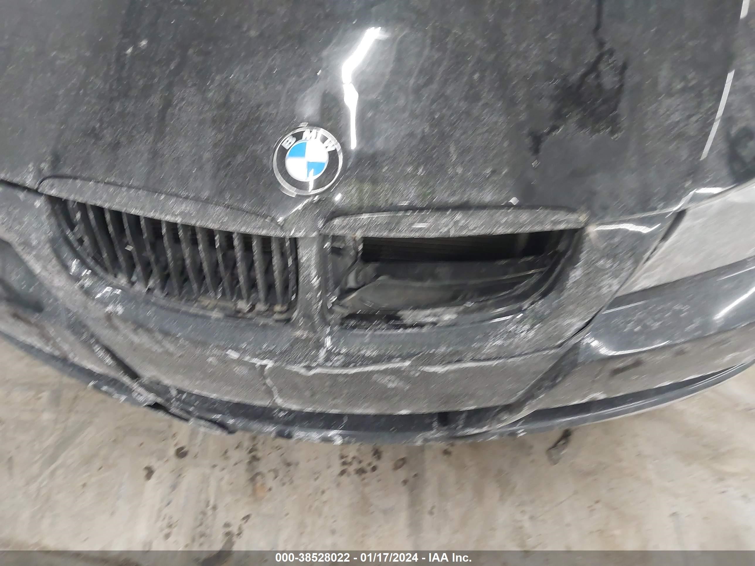 Photo 5 VIN: WBAVA33507FV65445 - BMW 3ER 