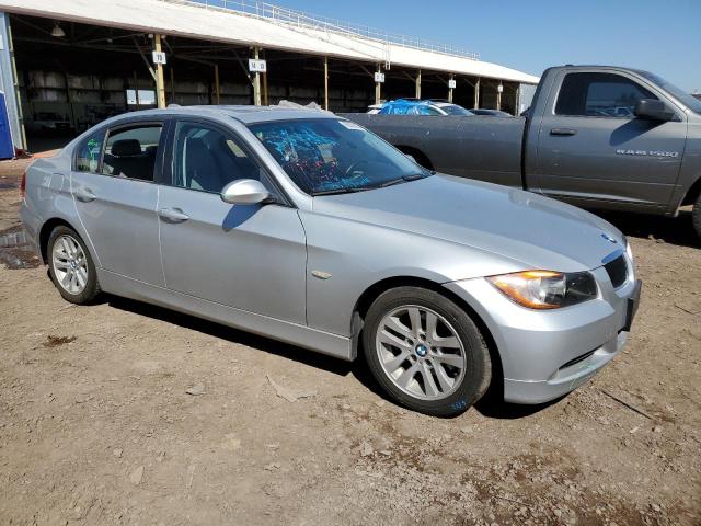 Photo 3 VIN: WBAVA33527PG50753 - BMW 3 SERIES 