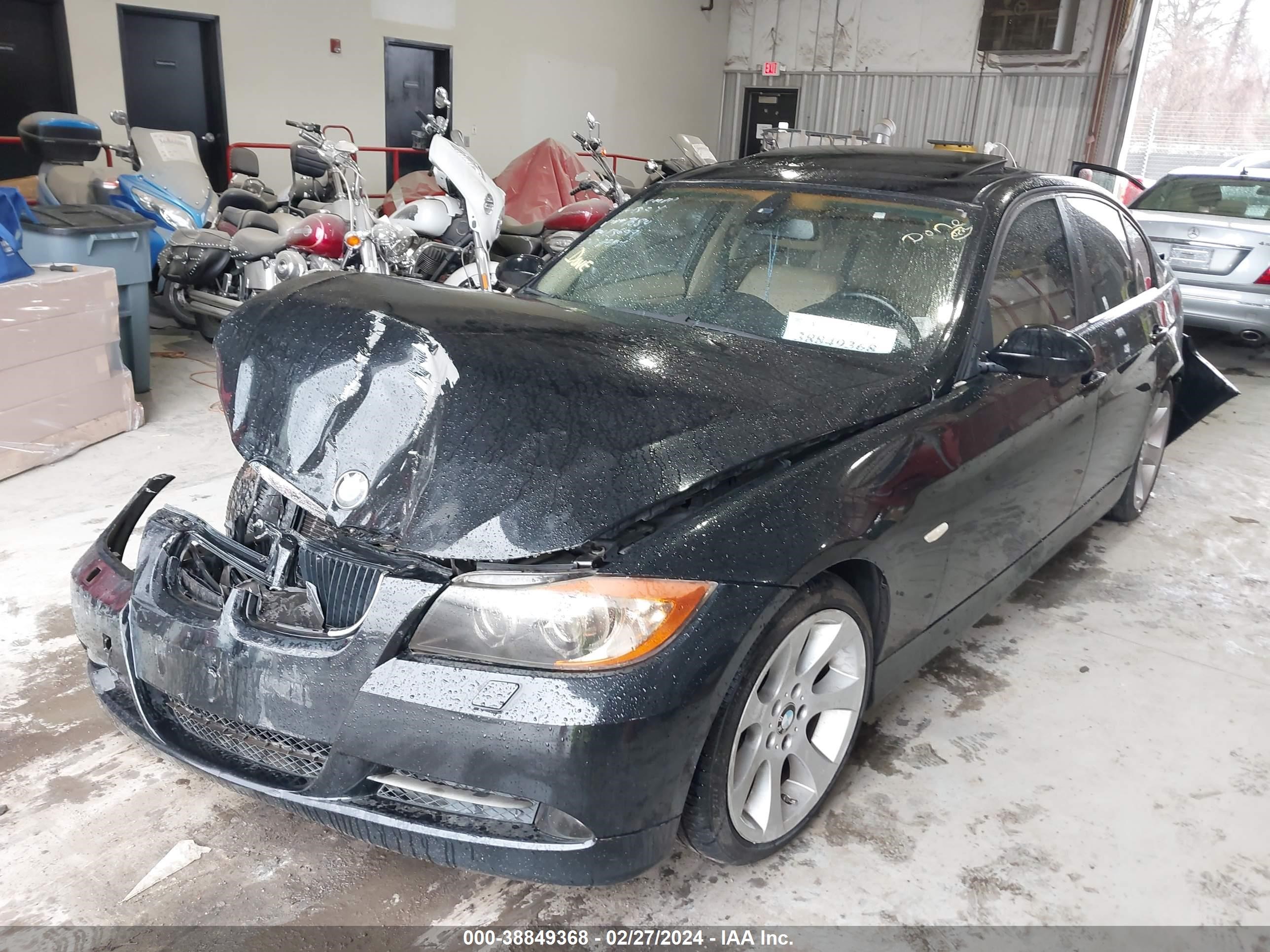 Photo 1 VIN: WBAVA33537PV67684 - BMW 3ER 