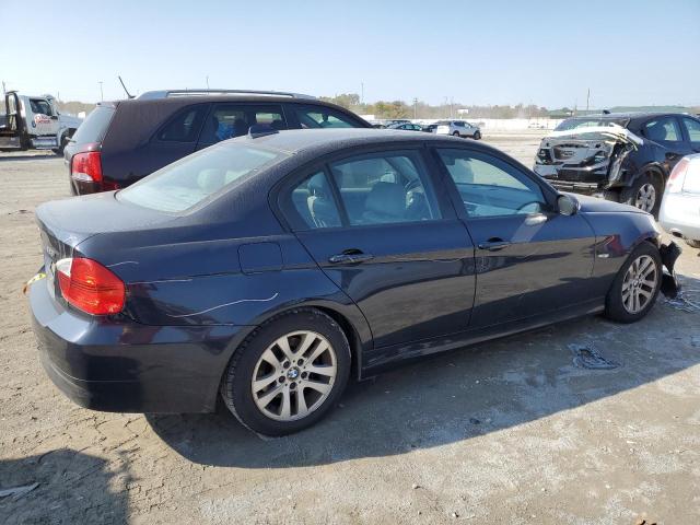 Photo 2 VIN: WBAVA33547PG52827 - BMW 3 SERIES 