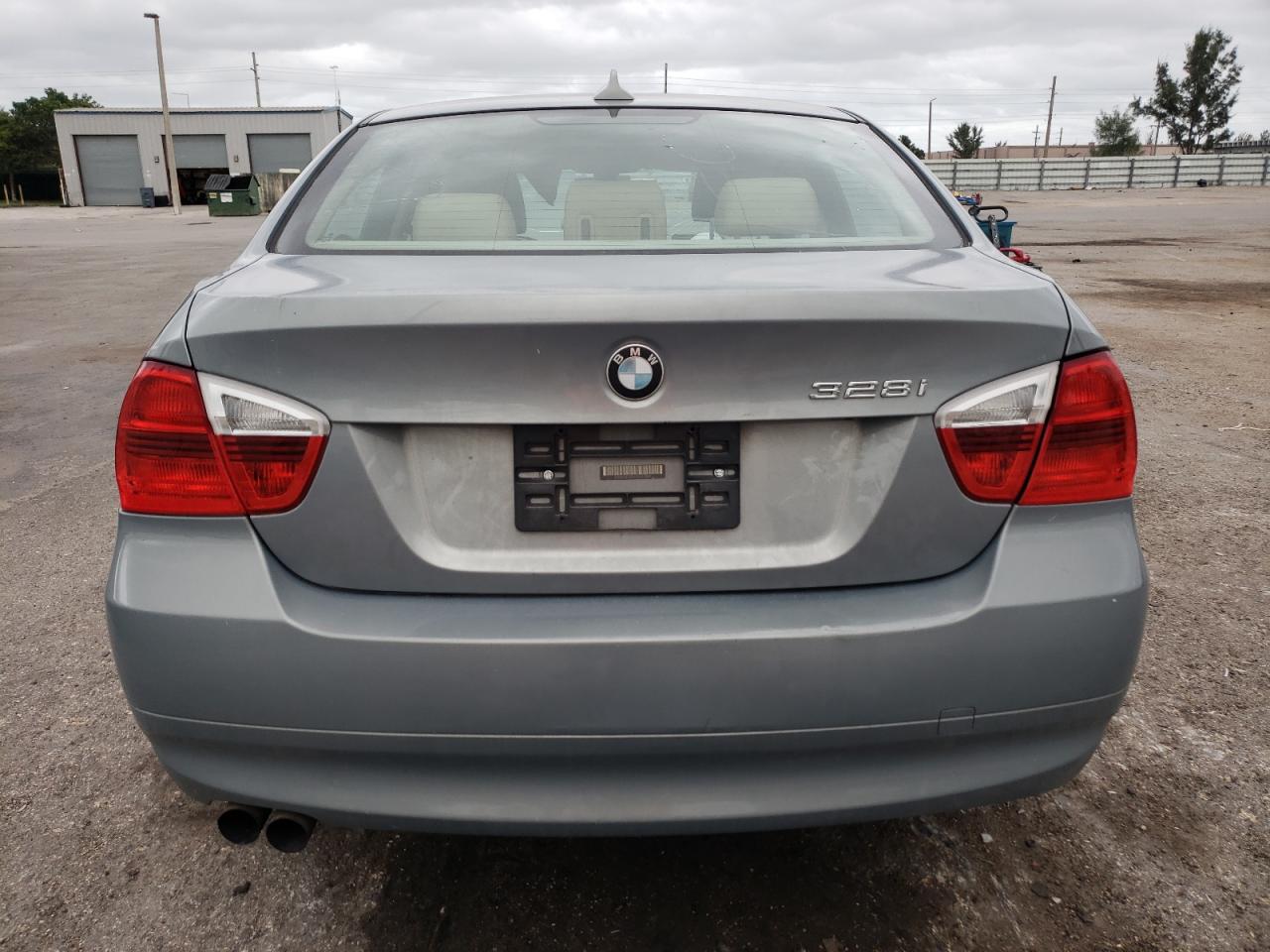 Photo 5 VIN: WBAVA33547PG52889 - BMW 3ER 