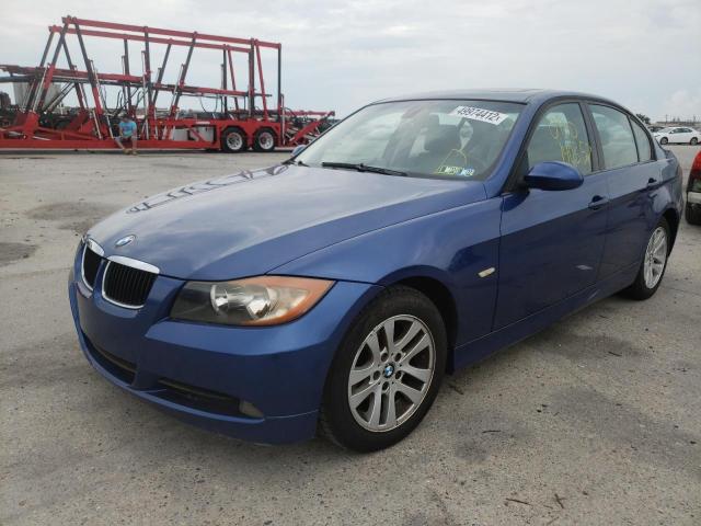 Photo 1 VIN: WBAVA33557KX70668 - BMW 328 I 