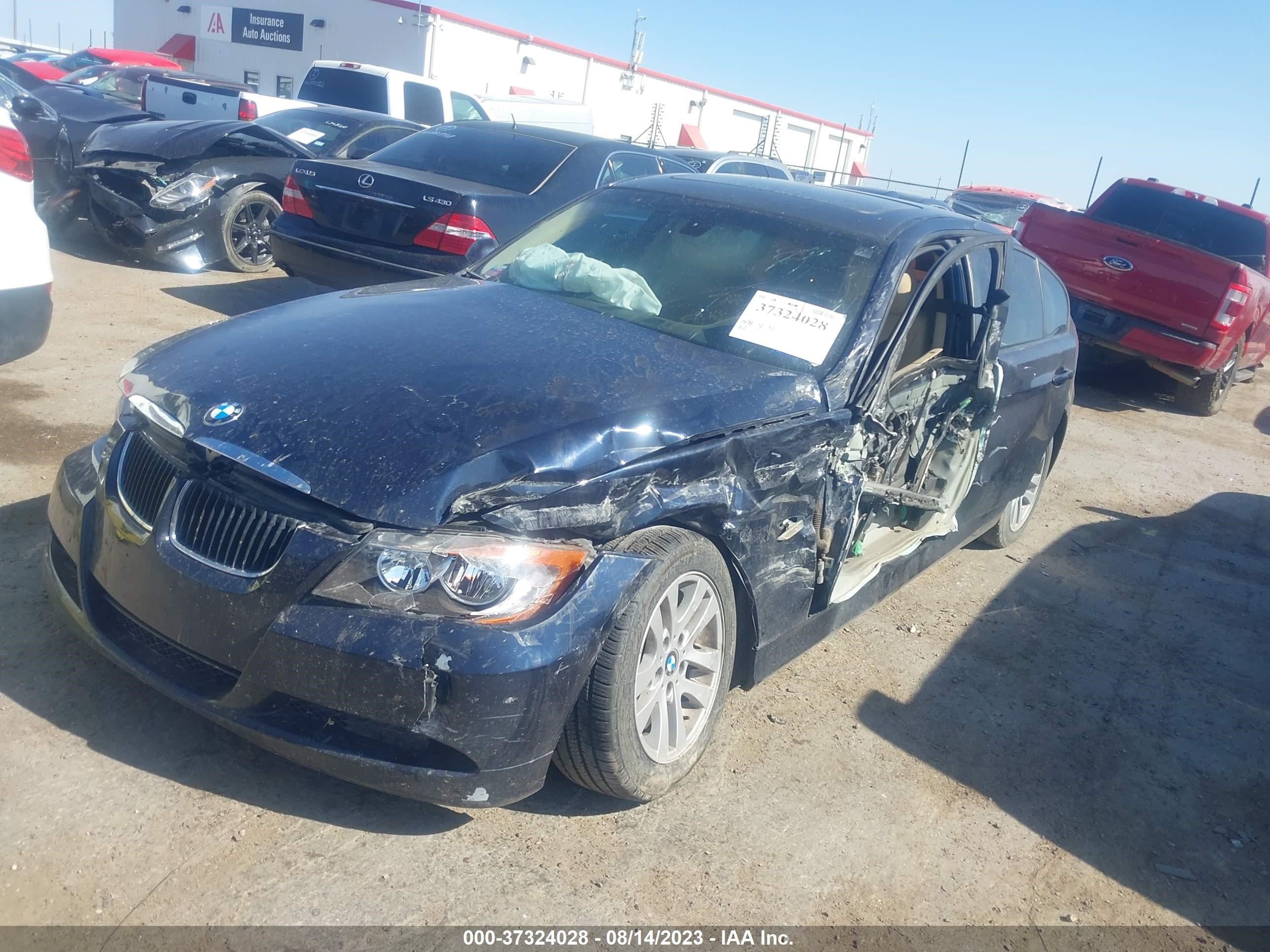 Photo 1 VIN: WBAVA33567PG53090 - BMW 3ER 