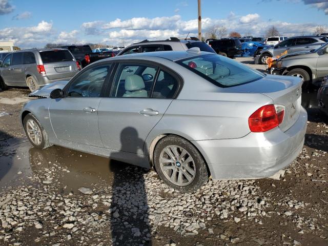 Photo 1 VIN: WBAVA33567PV63466 - BMW 328 I 