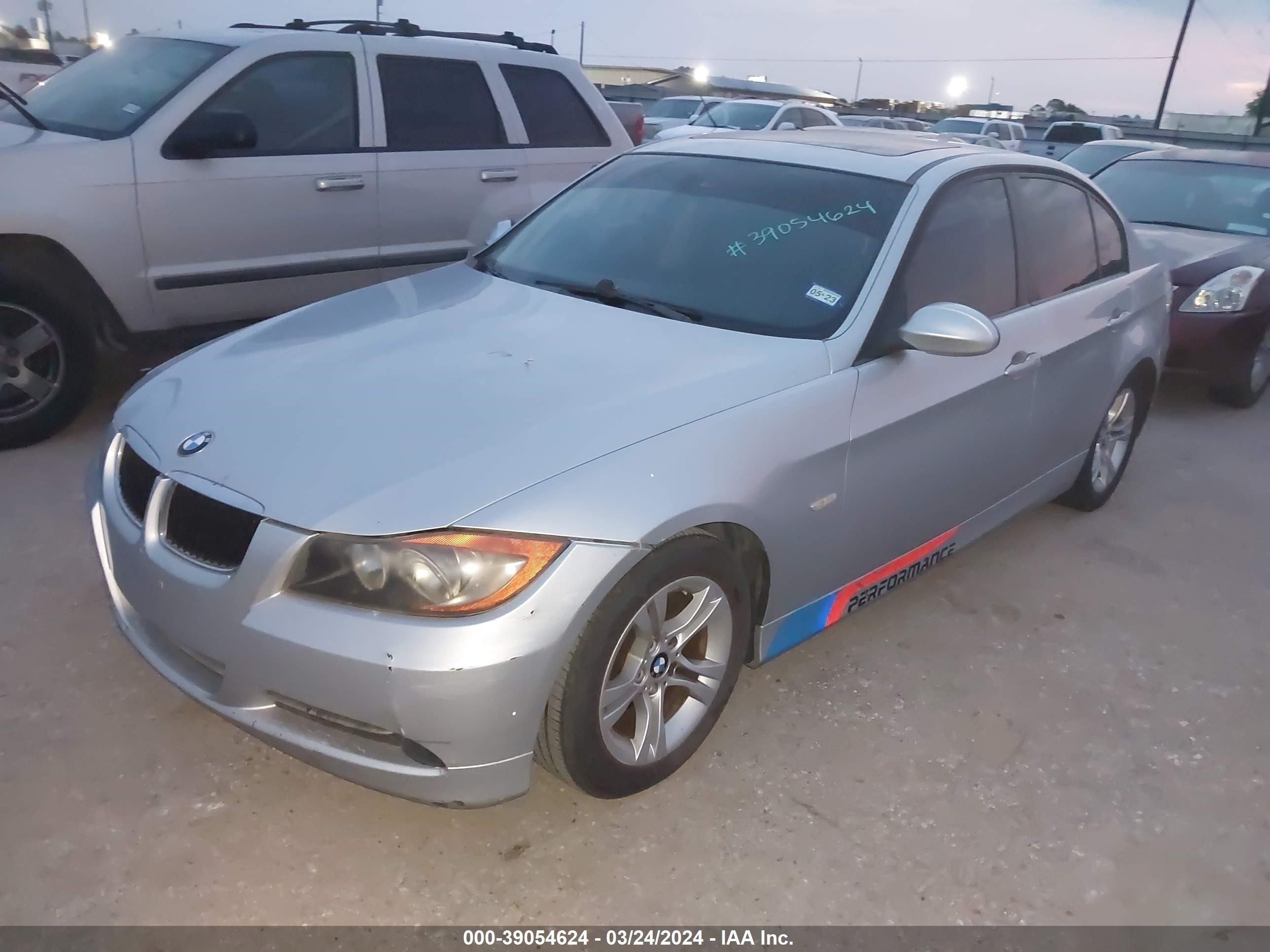 Photo 1 VIN: WBAVA33568K053147 - BMW 3ER 