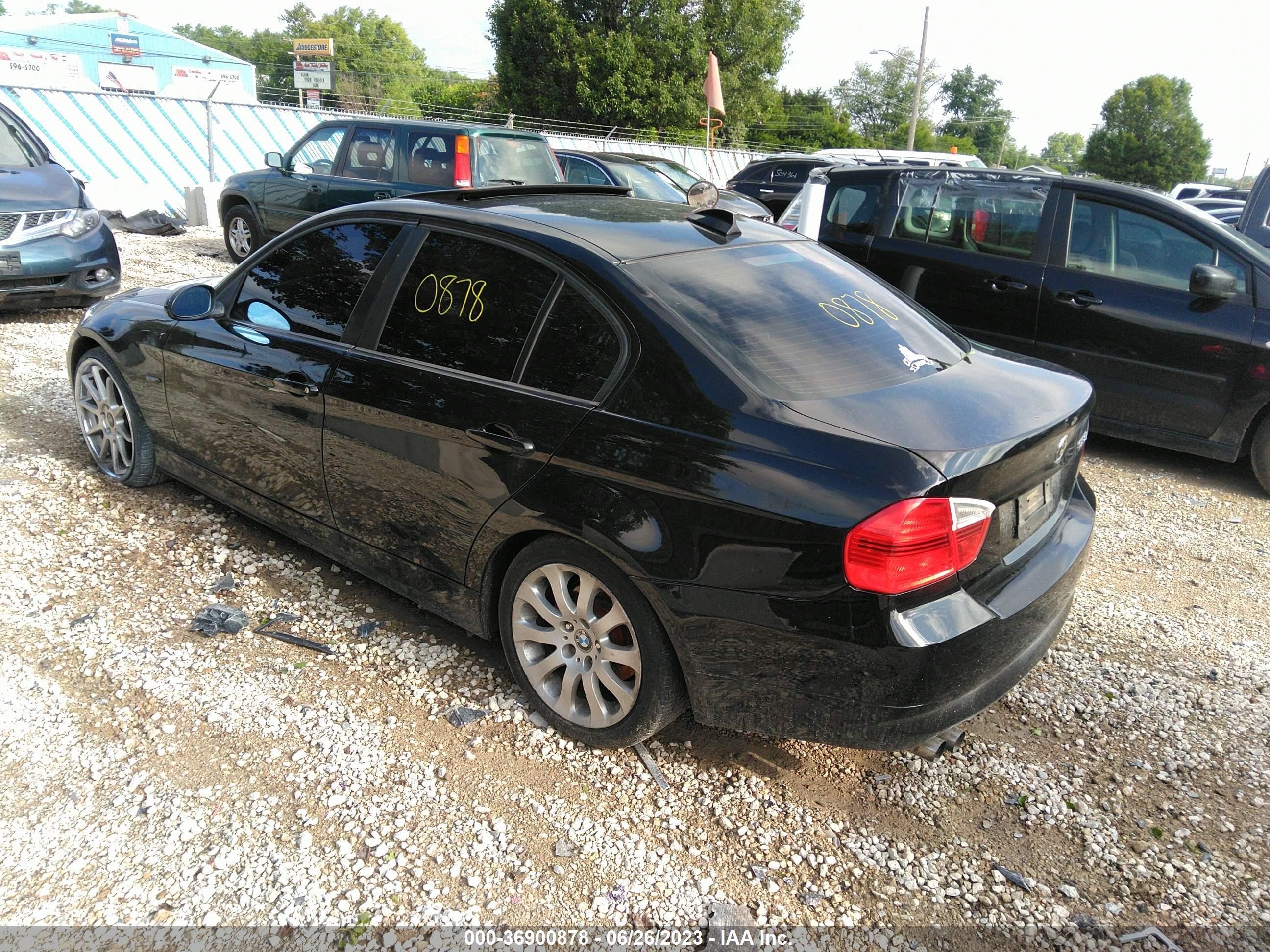 Photo 2 VIN: WBAVA33577KX76214 - BMW 3ER 