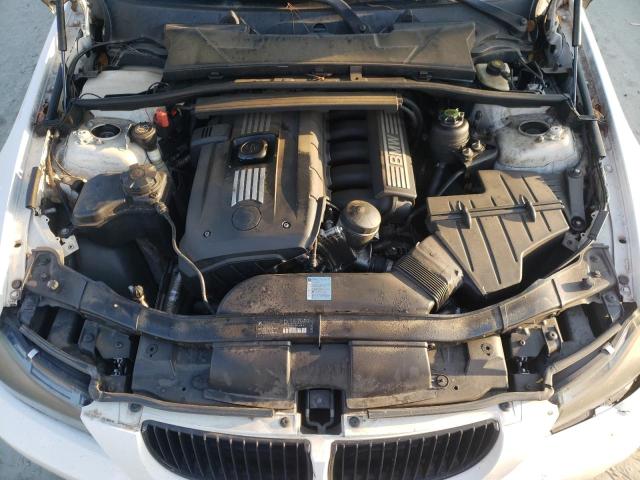 Photo 10 VIN: WBAVA33577PG49999 - BMW 3 SERIES 