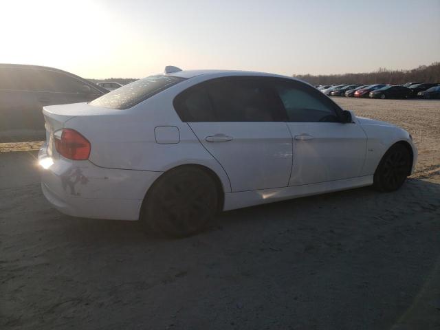 Photo 2 VIN: WBAVA33577PG49999 - BMW 3 SERIES 