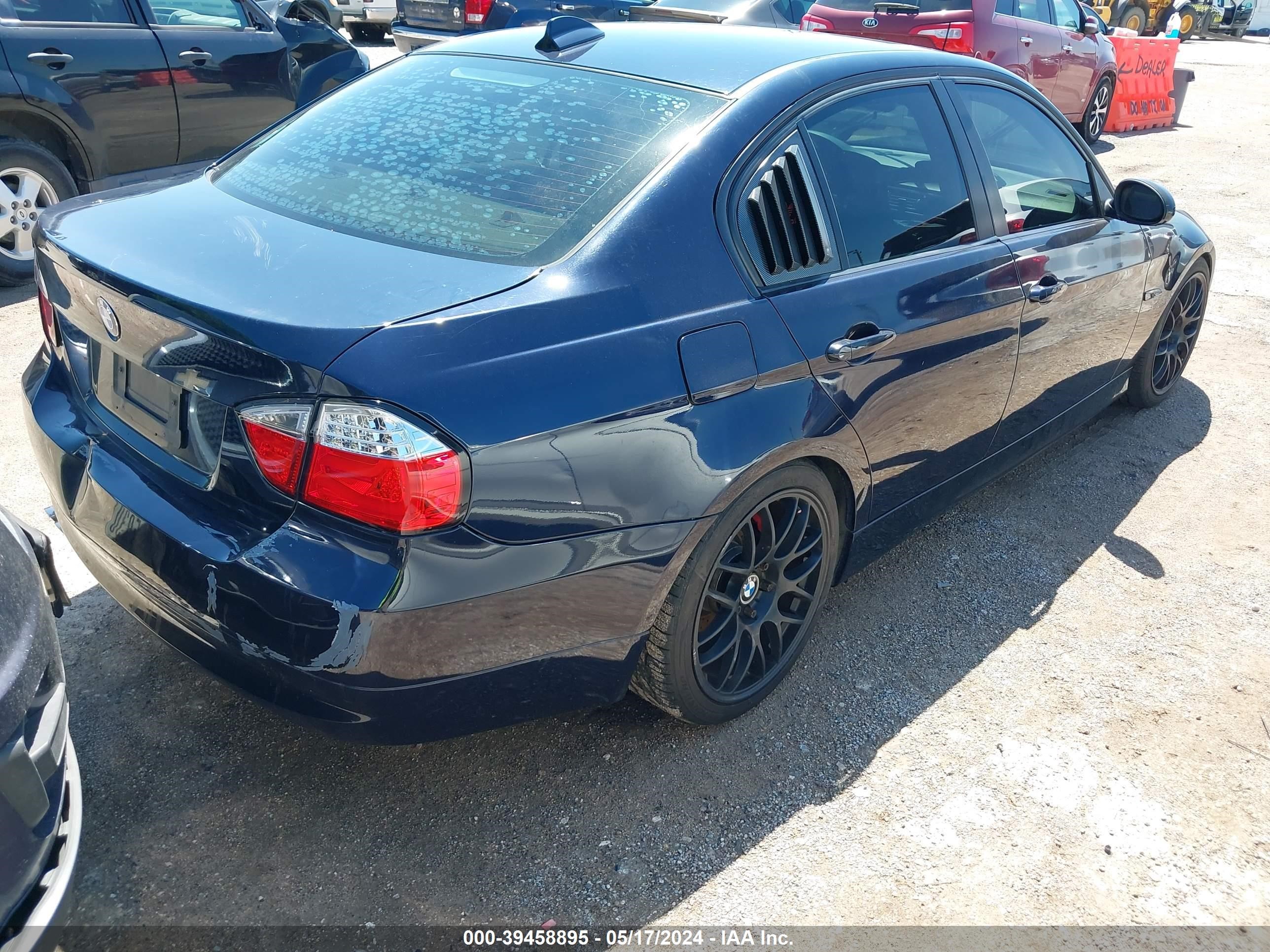 Photo 3 VIN: WBAVA33577PV68157 - BMW 3ER 