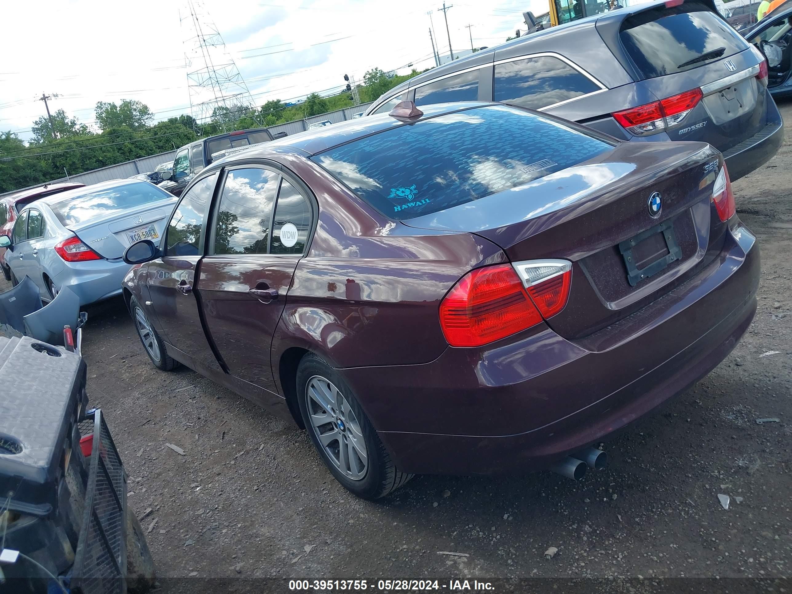 Photo 2 VIN: WBAVA33587KX81745 - BMW 3ER 