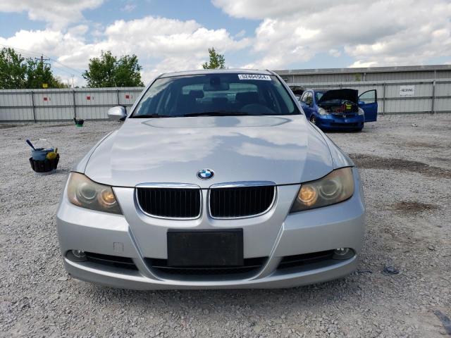 Photo 4 VIN: WBAVA33588P142432 - BMW 3 SERIES 