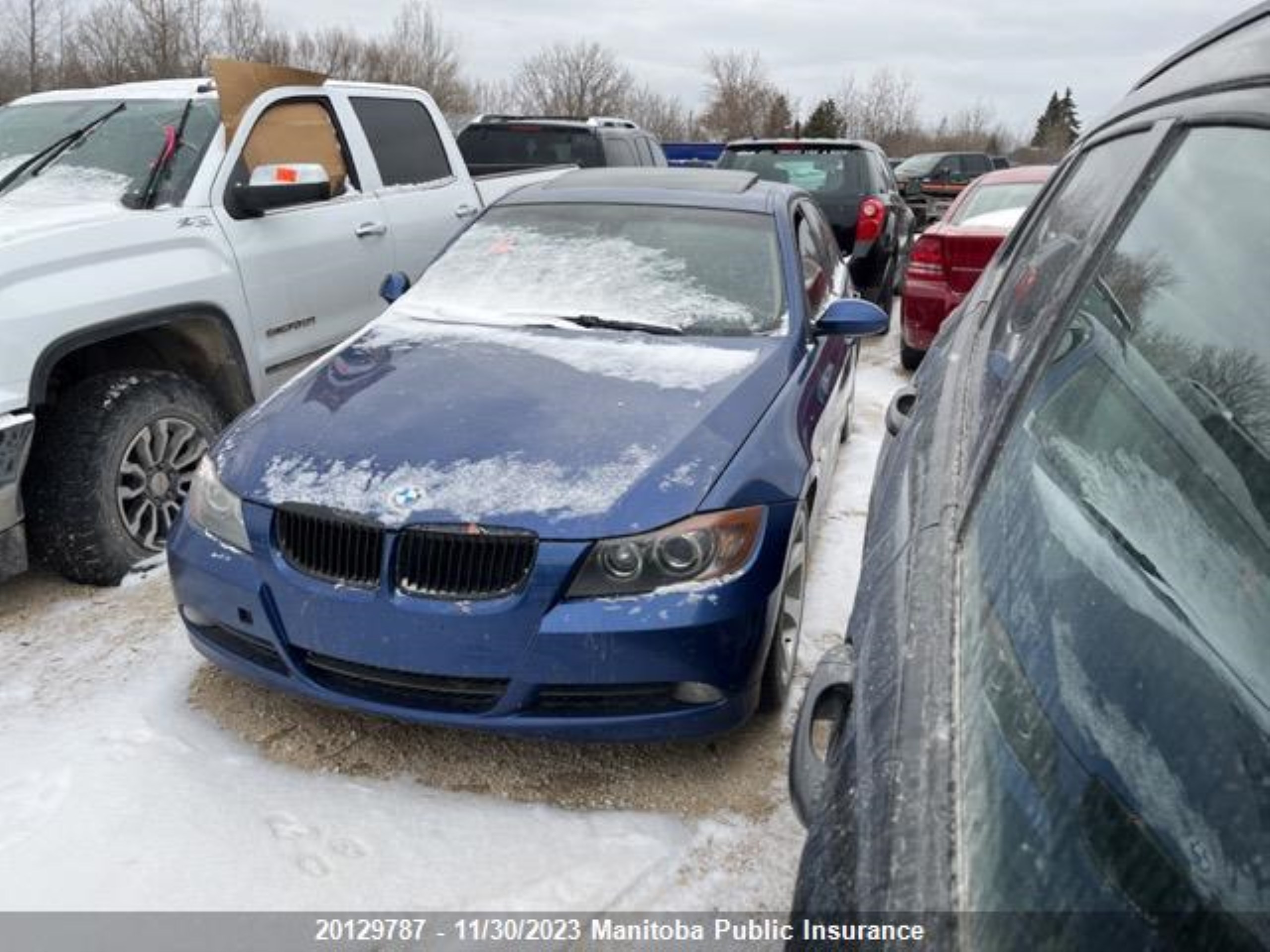 Photo 1 VIN: WBAVA33597FV65069 - BMW 3ER 