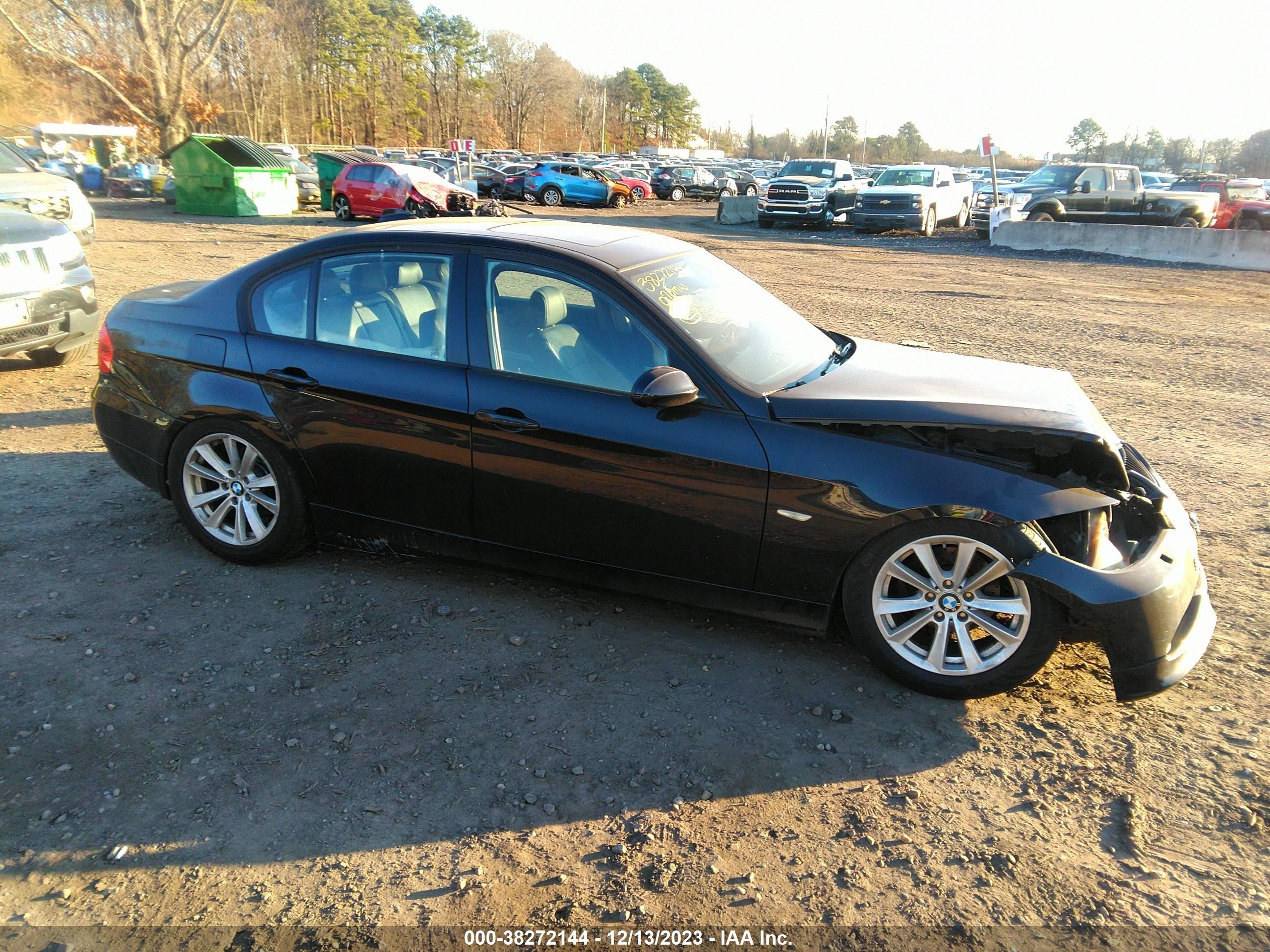 Photo 12 VIN: WBAVA33597FV65184 - BMW 3ER 