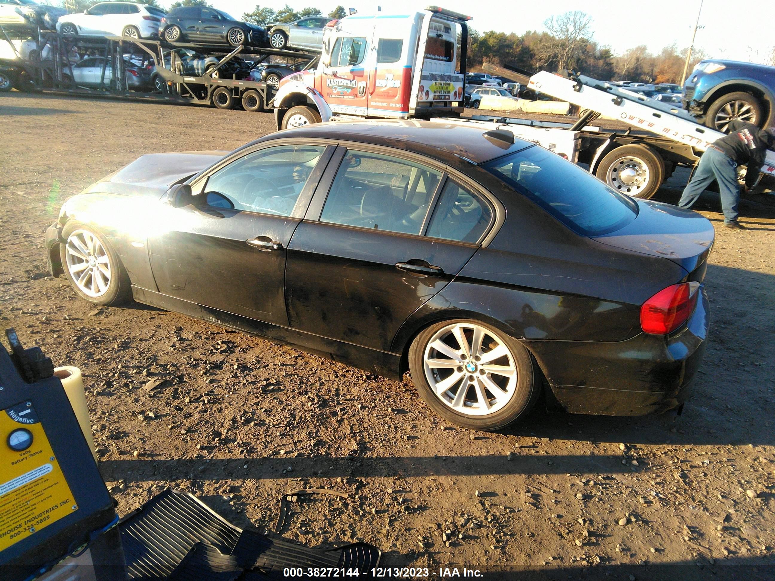 Photo 13 VIN: WBAVA33597FV65184 - BMW 3ER 