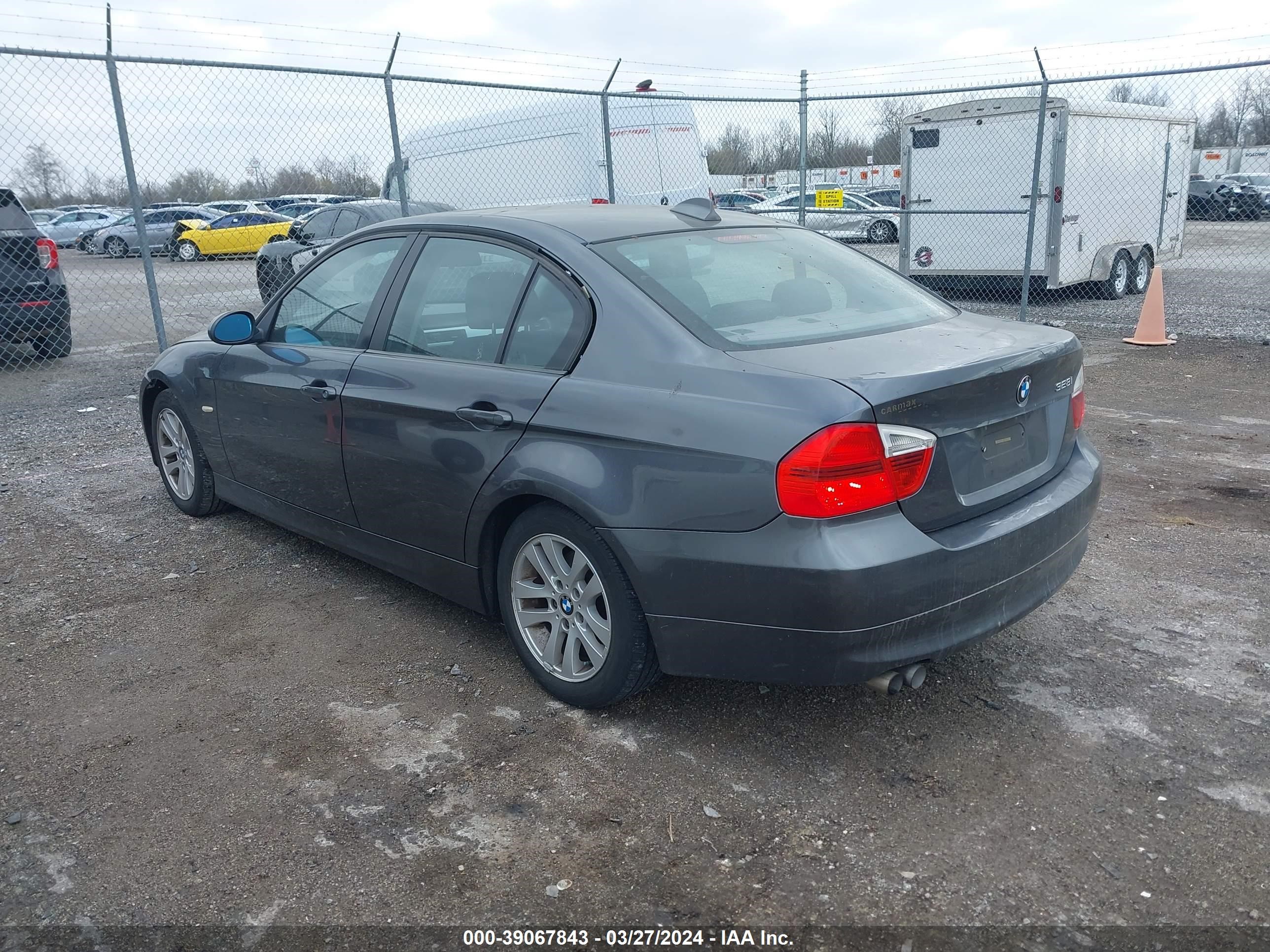 Photo 2 VIN: WBAVA335X7PV66385 - BMW 3ER 