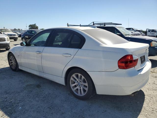 Photo 1 VIN: WBAVA37507NL16966 - BMW 3 SERIES 