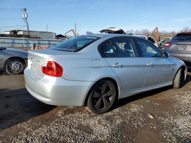 Photo 2 VIN: WBAVA37517NL10562 - BMW 328 I 