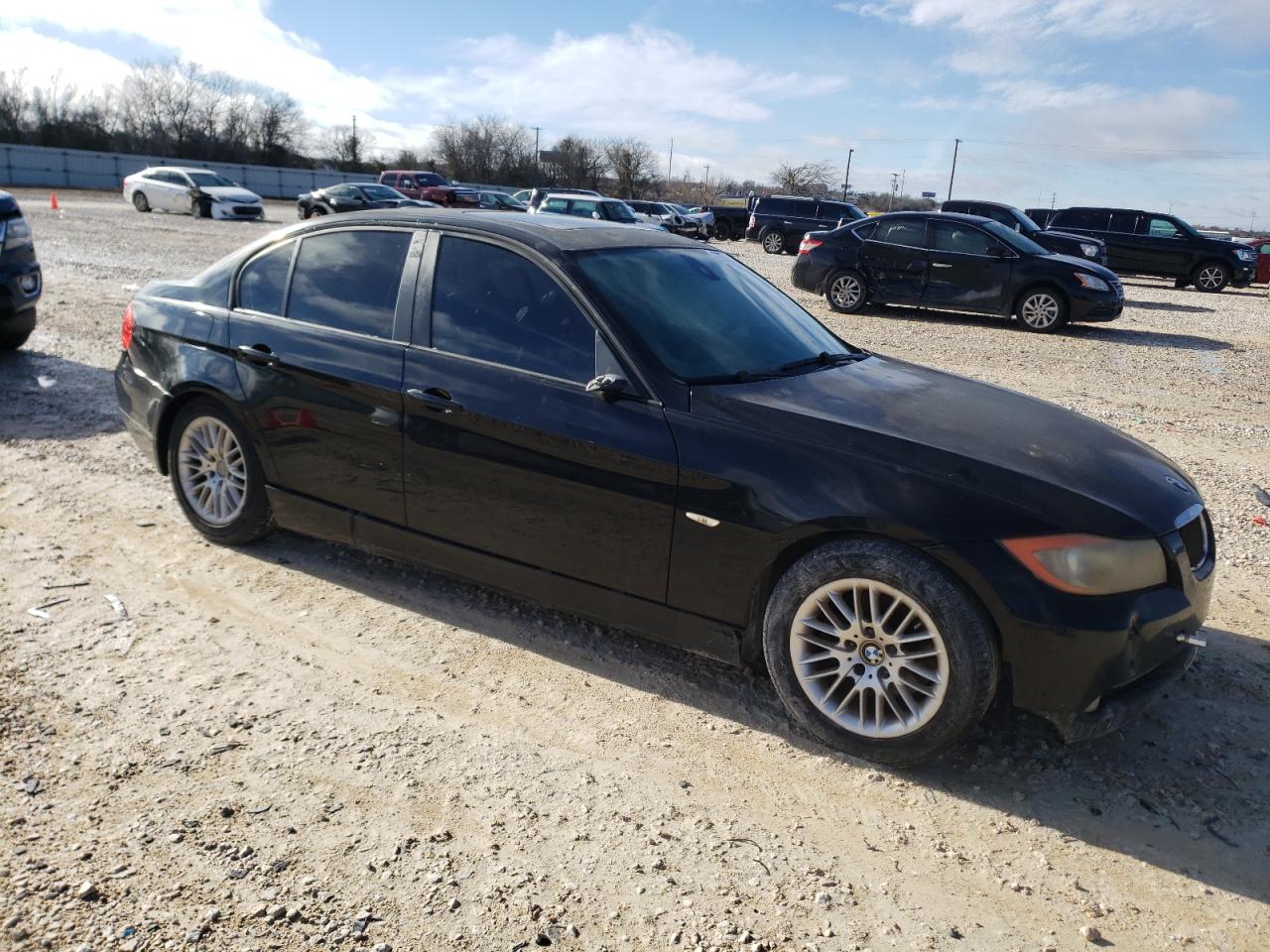 Photo 3 VIN: WBAVA37518NL55826 - BMW 3ER 