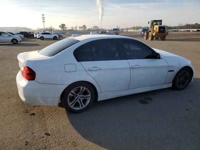 Photo 2 VIN: WBAVA37518NL58581 - BMW 3 SERIES 