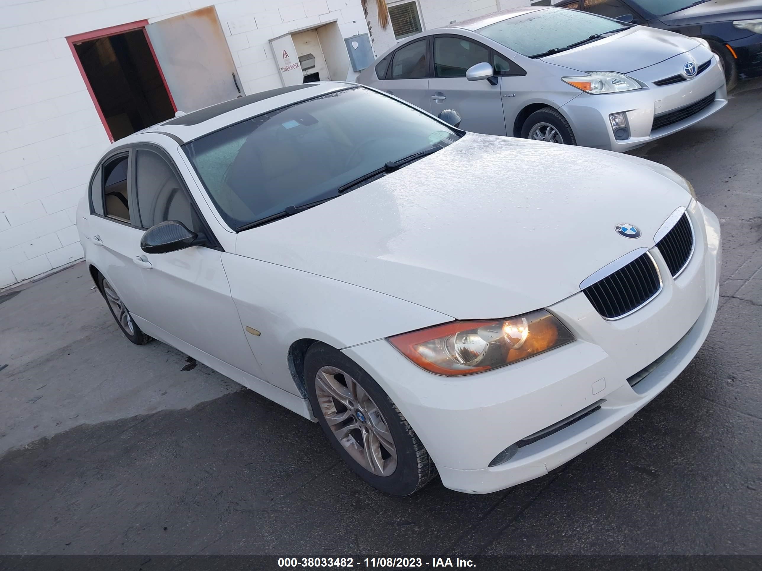 Photo 0 VIN: WBAVA37528NL50506 - BMW 3ER 