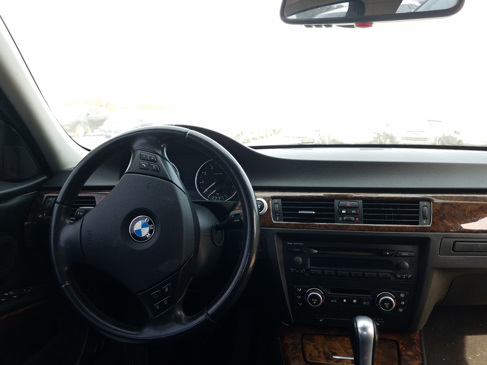 Photo 8 VIN: WBAVA37537NE26333 - BMW 328 I 