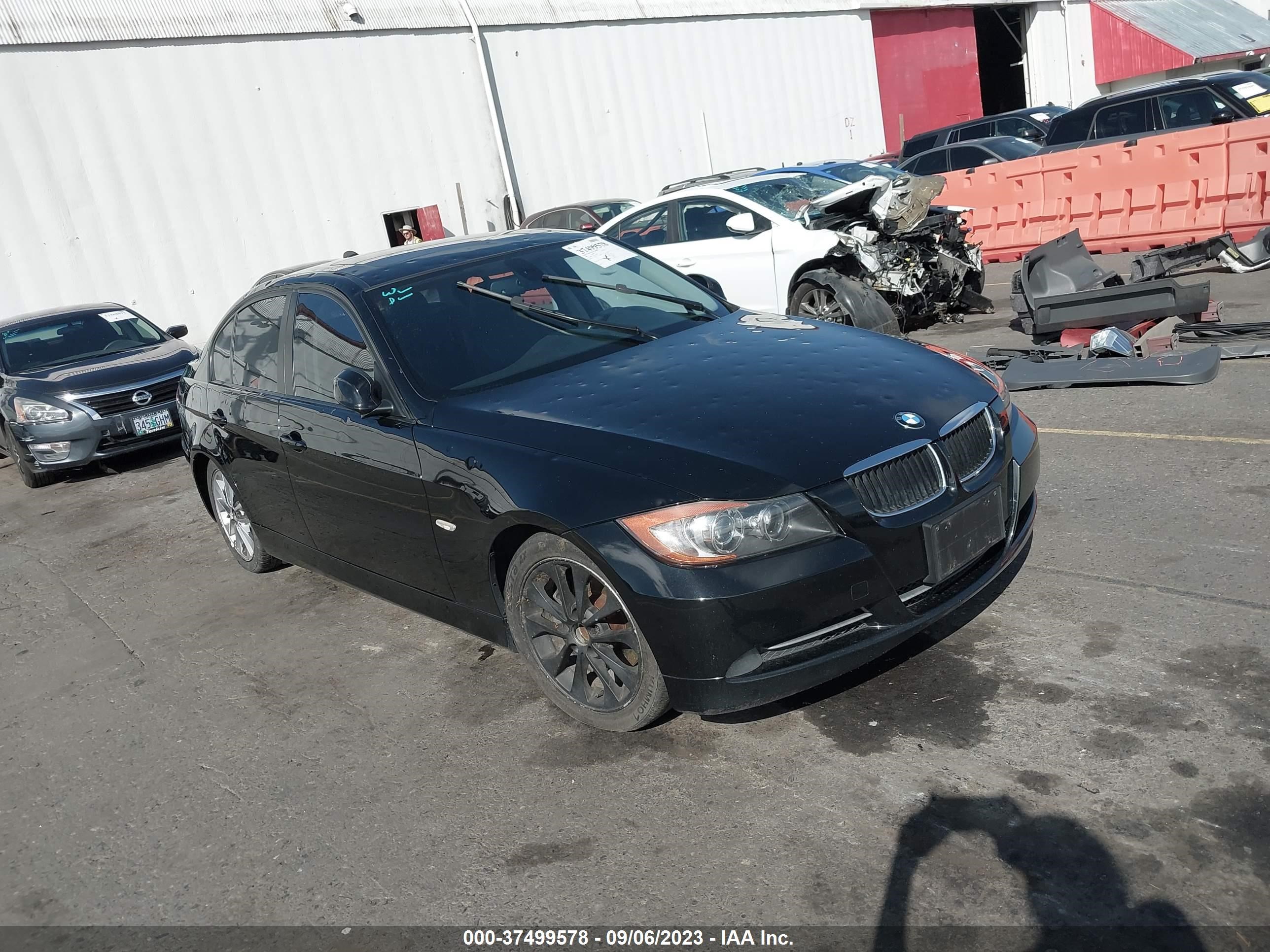 Photo 0 VIN: WBAVA37538NL49087 - BMW 3ER 