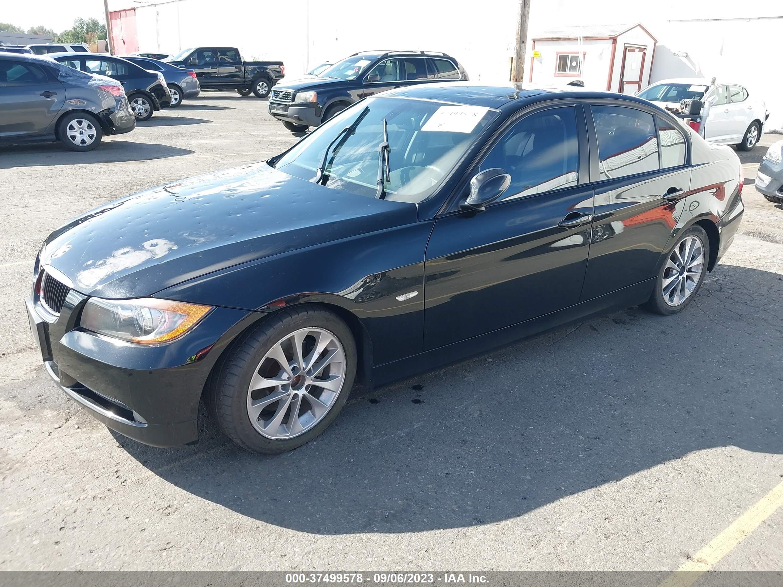 Photo 1 VIN: WBAVA37538NL49087 - BMW 3ER 