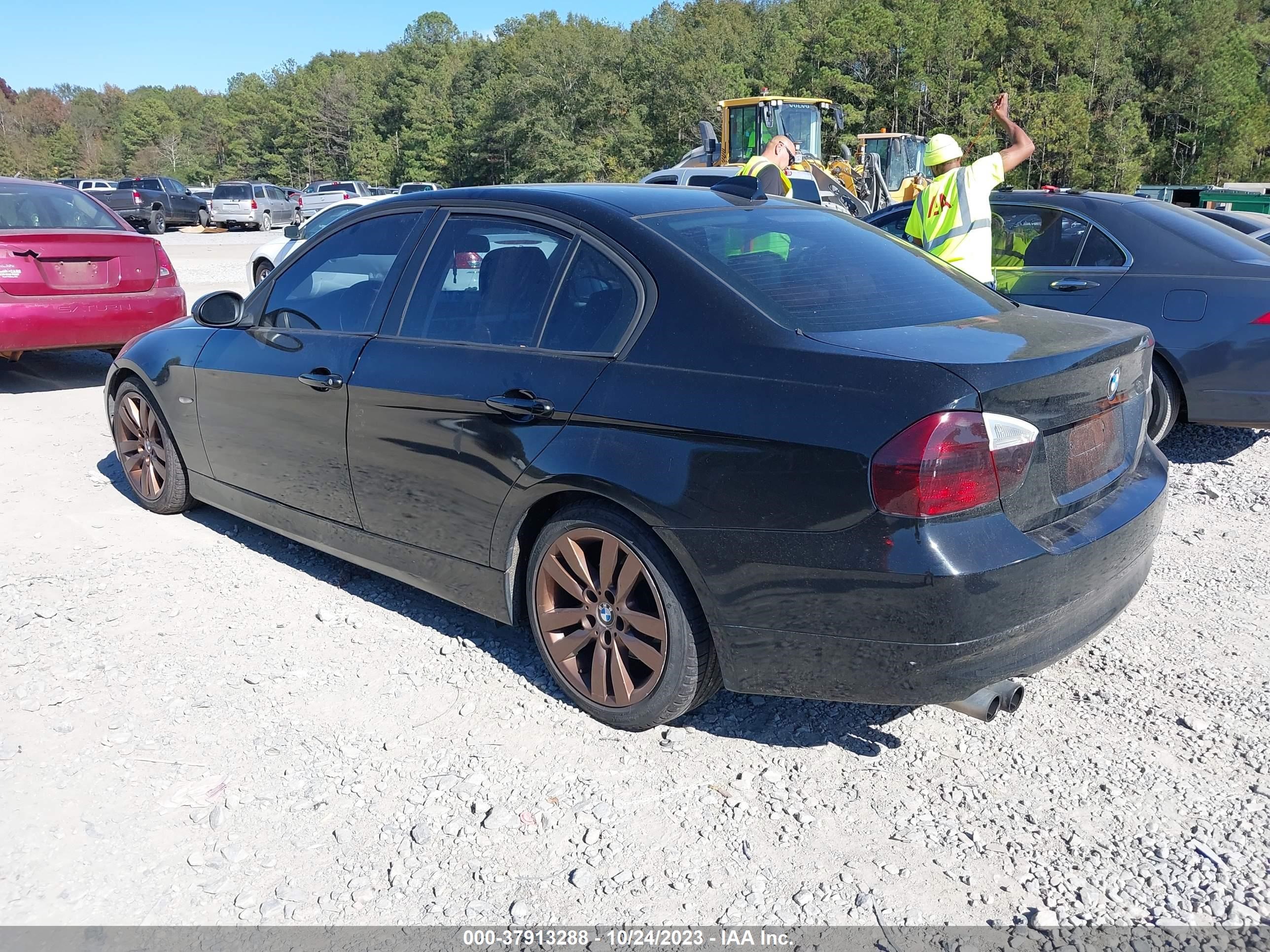 Photo 2 VIN: WBAVA37557NL10208 - BMW 3ER 