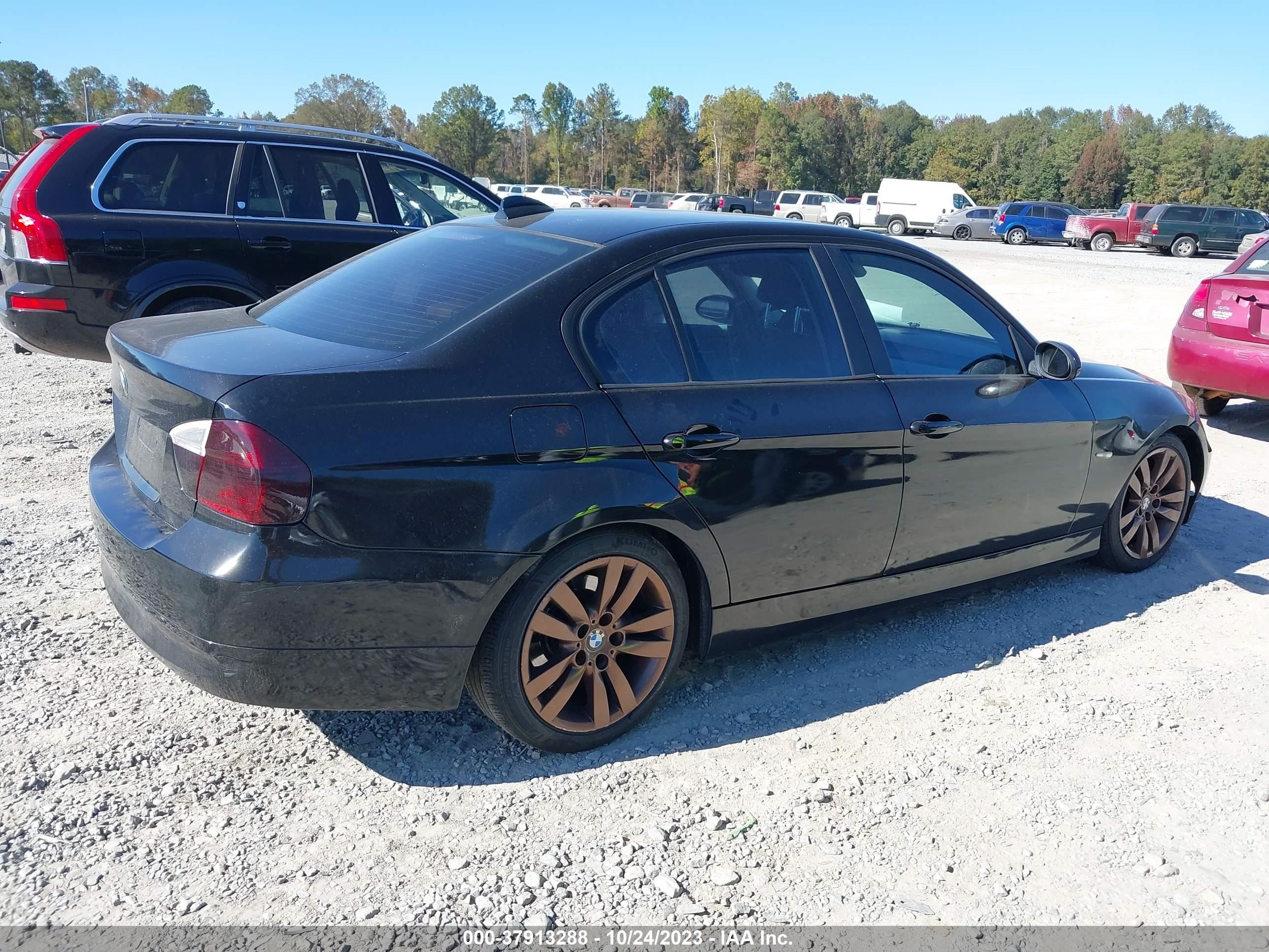 Photo 3 VIN: WBAVA37557NL10208 - BMW 3ER 