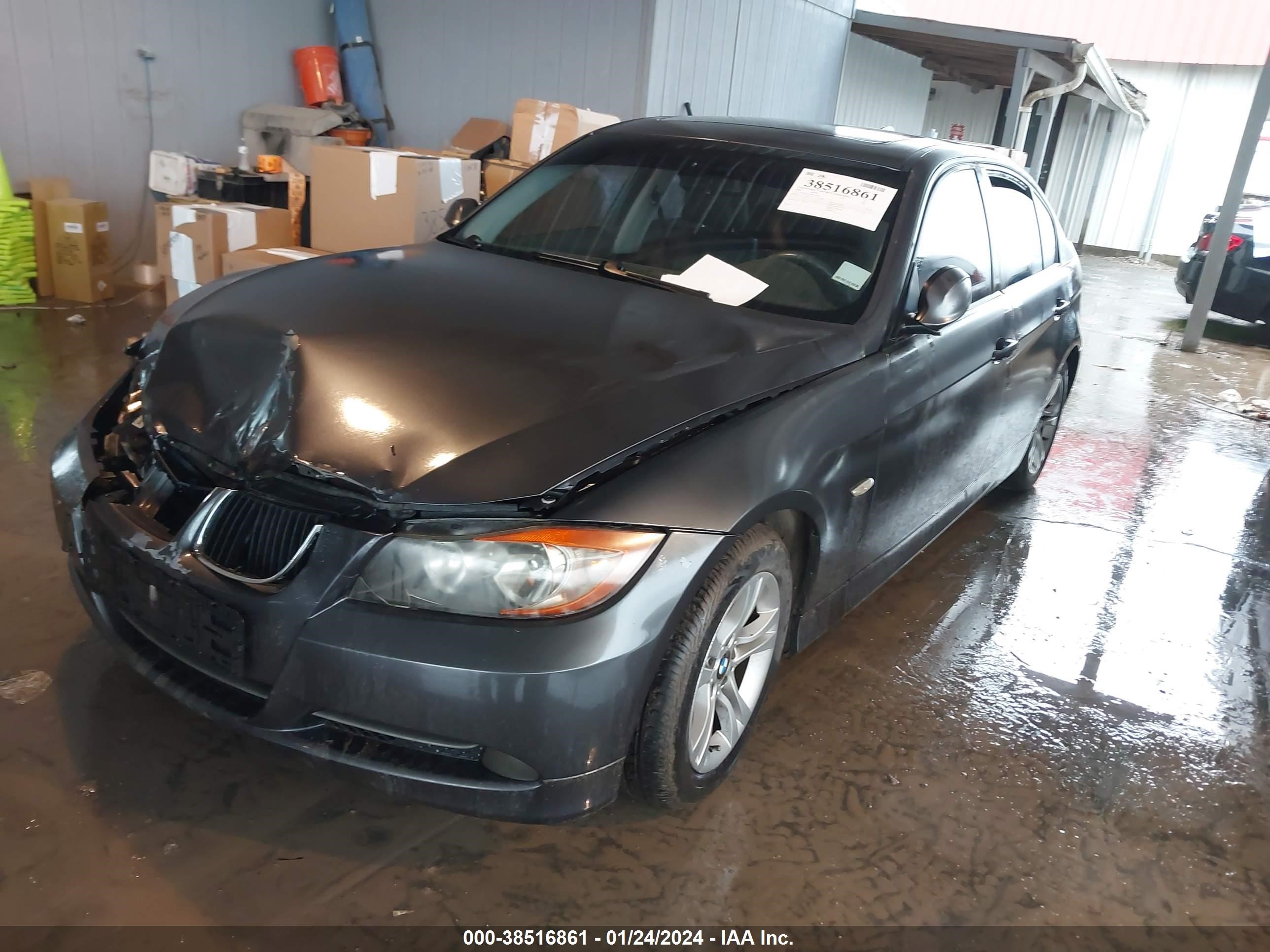 Photo 1 VIN: WBAVA37558NL46837 - BMW 3ER 