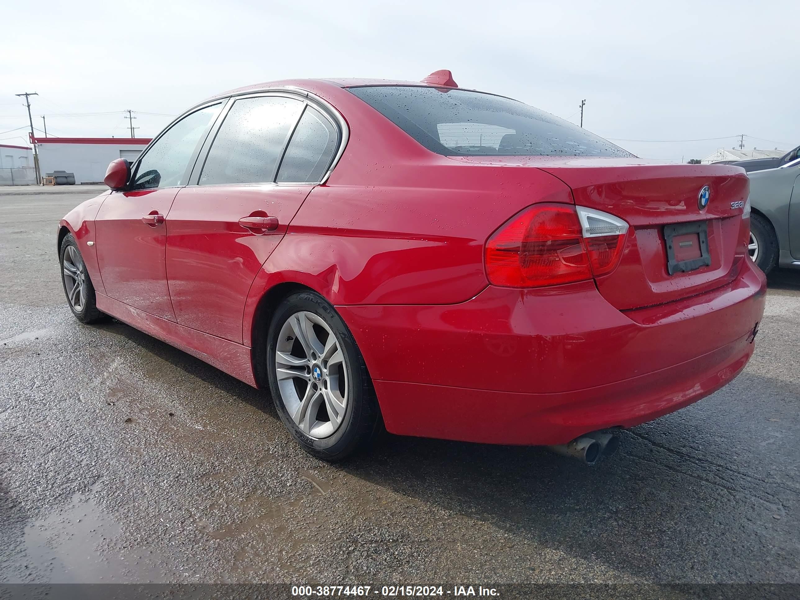 Photo 2 VIN: WBAVA37558NL50337 - BMW 3ER 