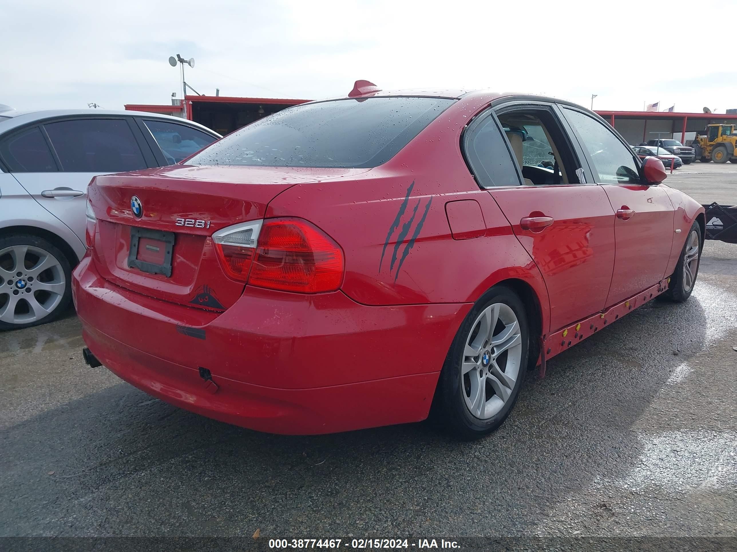 Photo 3 VIN: WBAVA37558NL50337 - BMW 3ER 