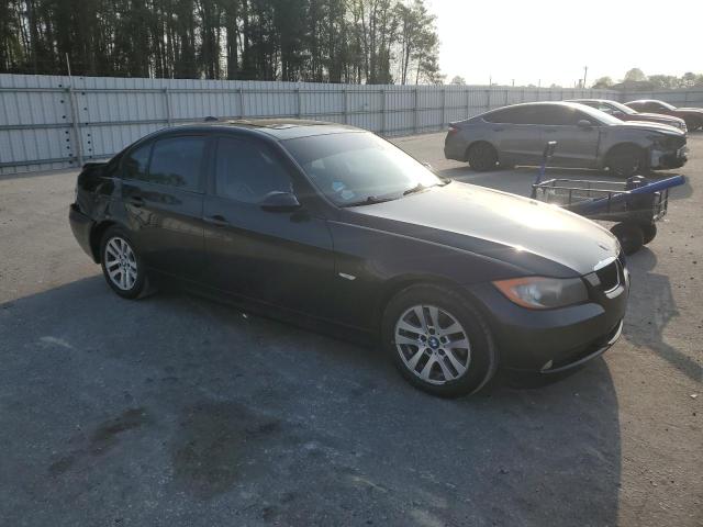 Photo 3 VIN: WBAVA37587NL14771 - BMW 3 SERIES 