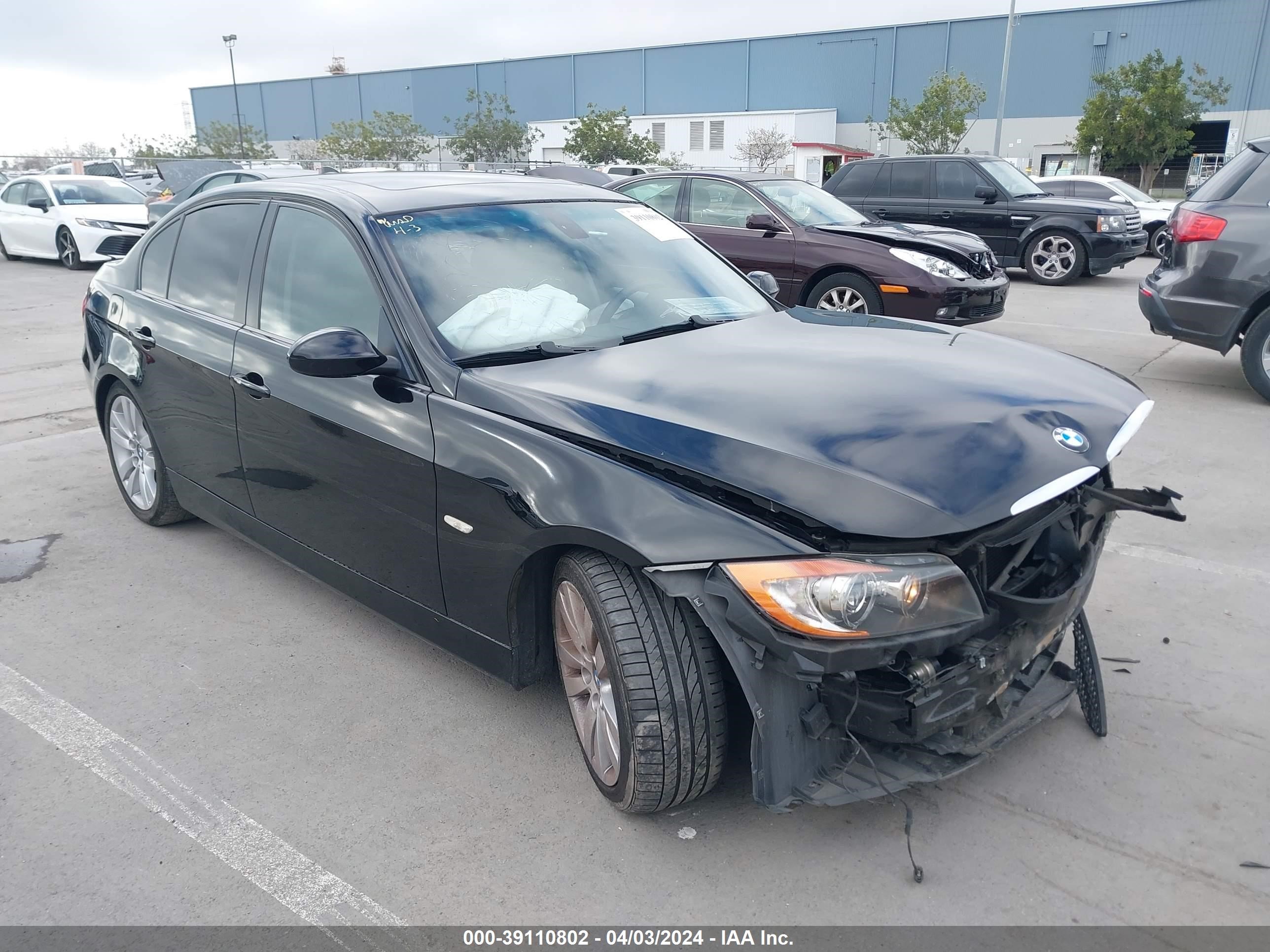 Photo 0 VIN: WBAVA37587NL15998 - BMW 3ER 