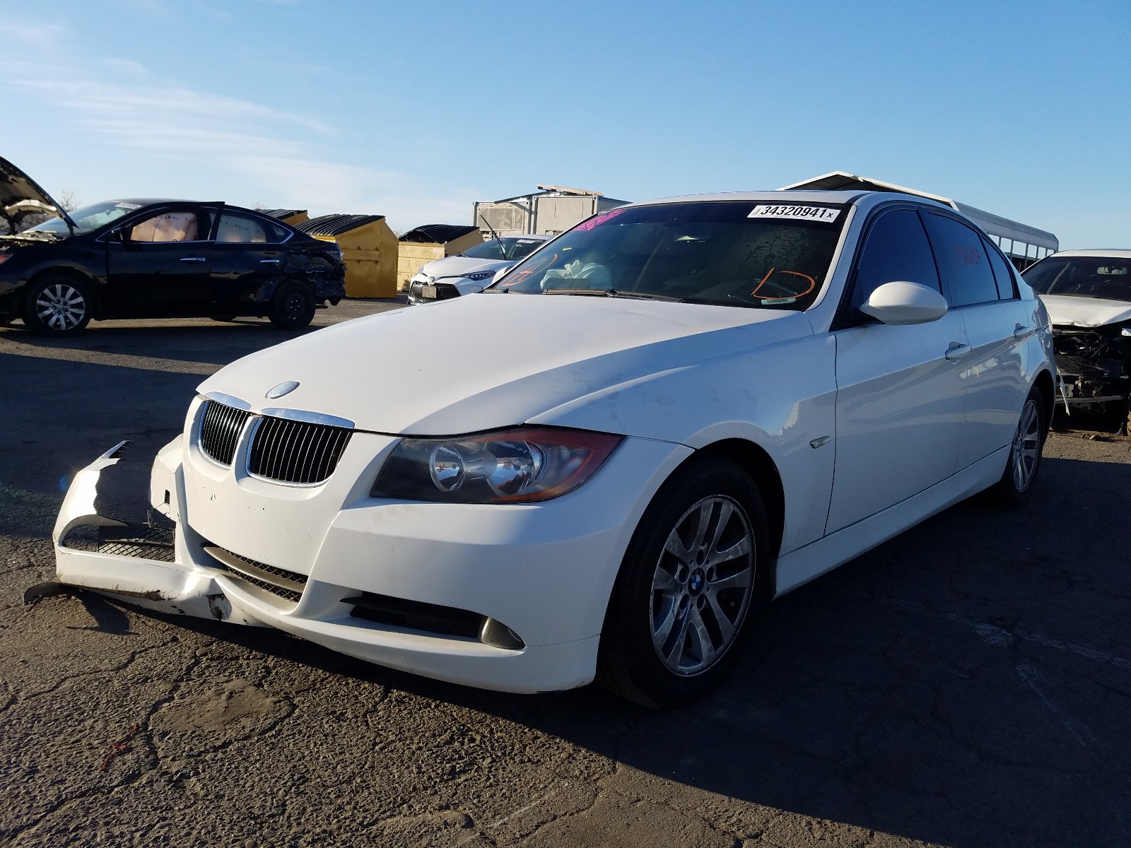 Photo 1 VIN: WBAVA37587NL17573 - BMW 328 I 