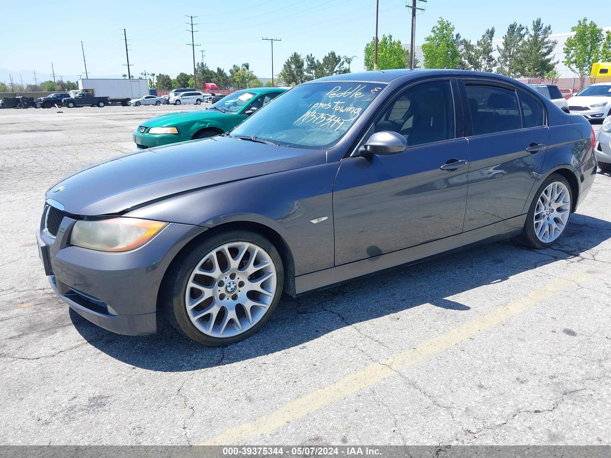 Photo 1 VIN: WBAVA37588NL48341 - BMW 3ER 