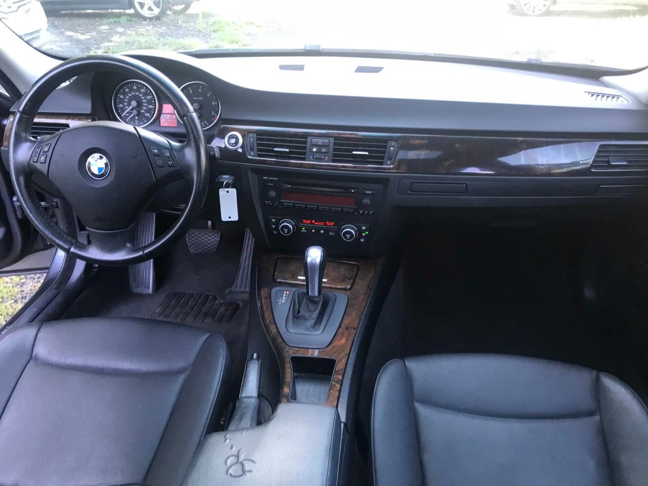 Photo 8 VIN: WBAVA37597NL10227 - BMW 3 SERIES 