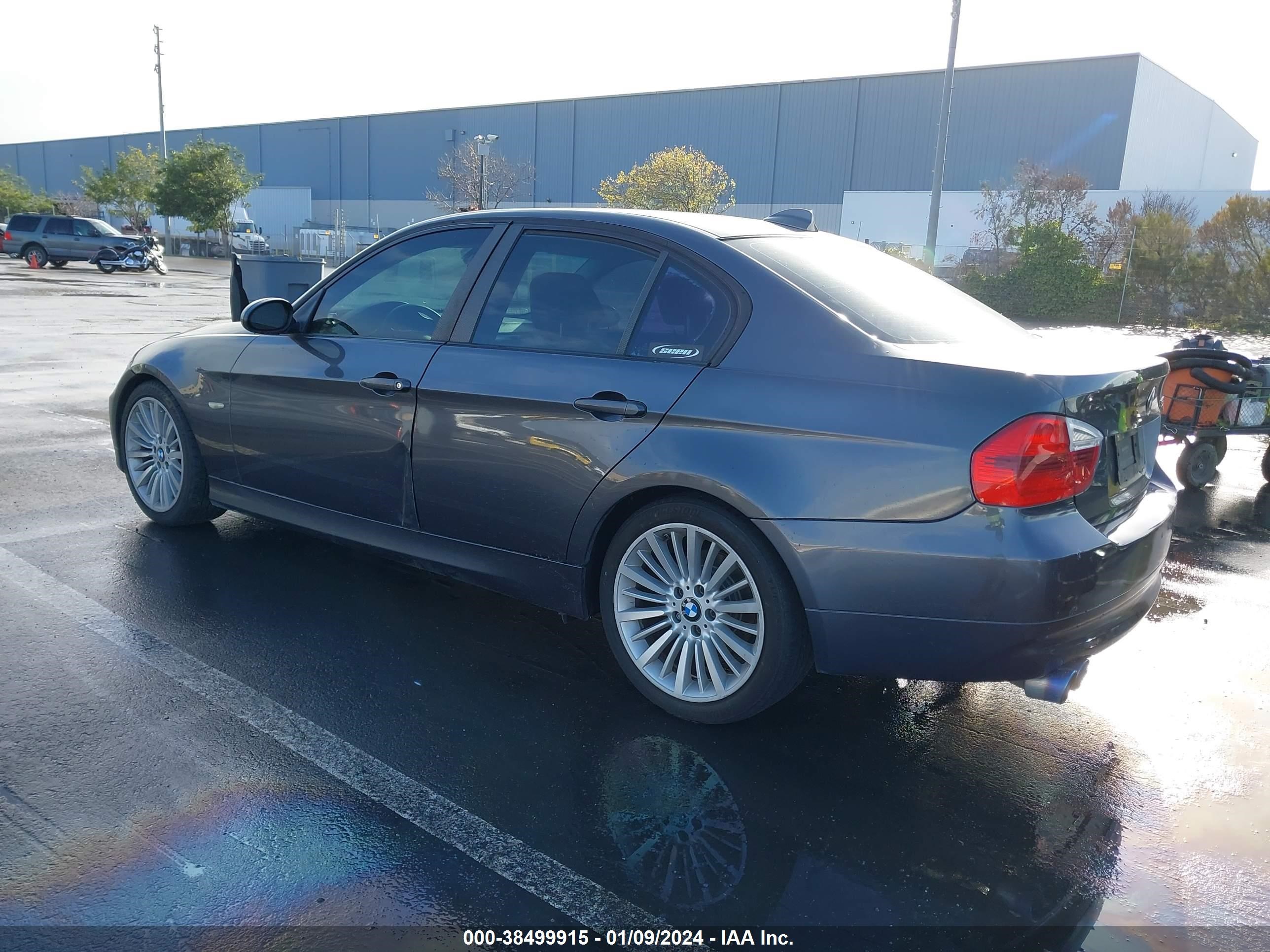 Photo 2 VIN: WBAVA37598NL45156 - BMW 3ER 