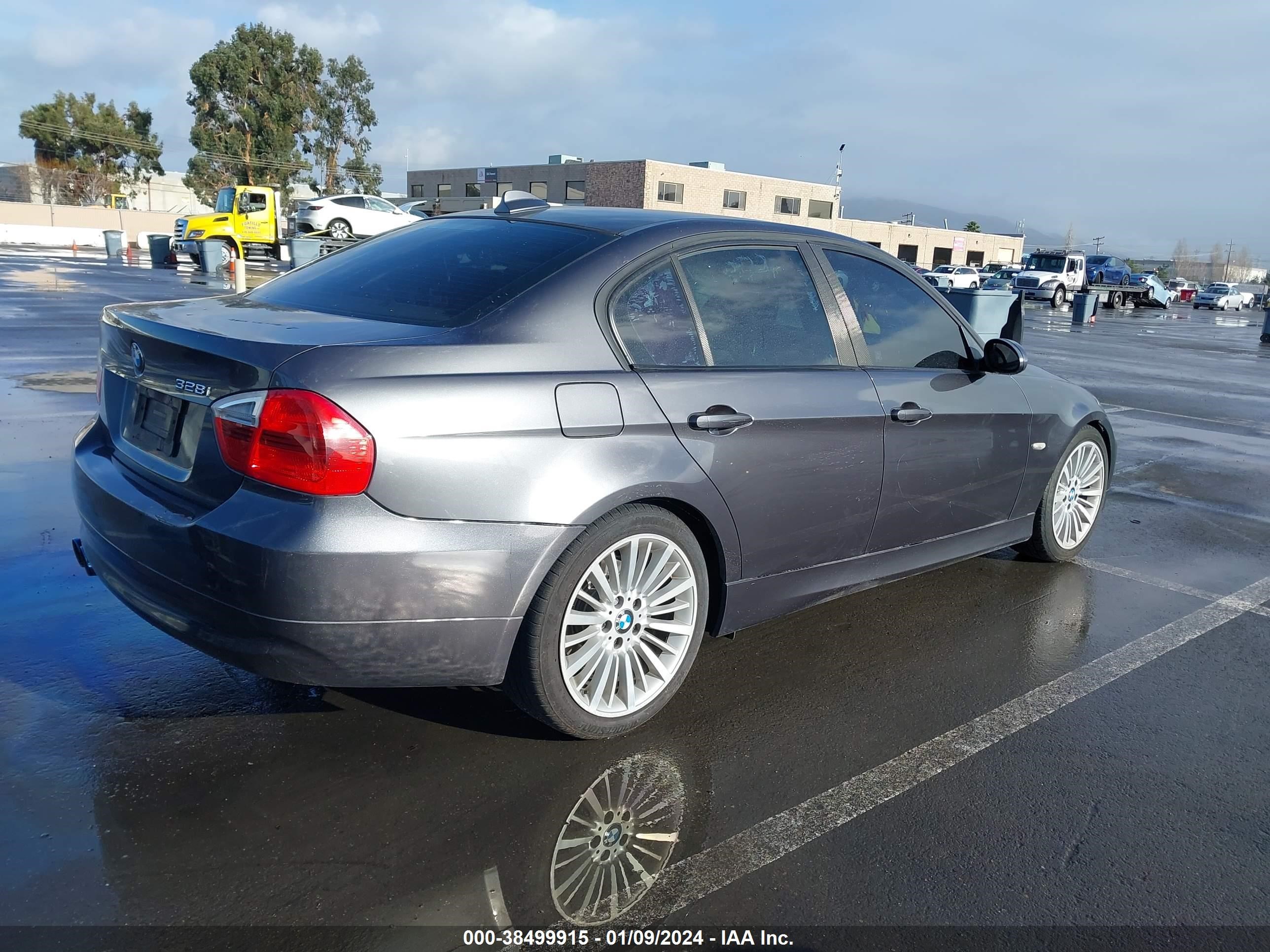 Photo 3 VIN: WBAVA37598NL45156 - BMW 3ER 