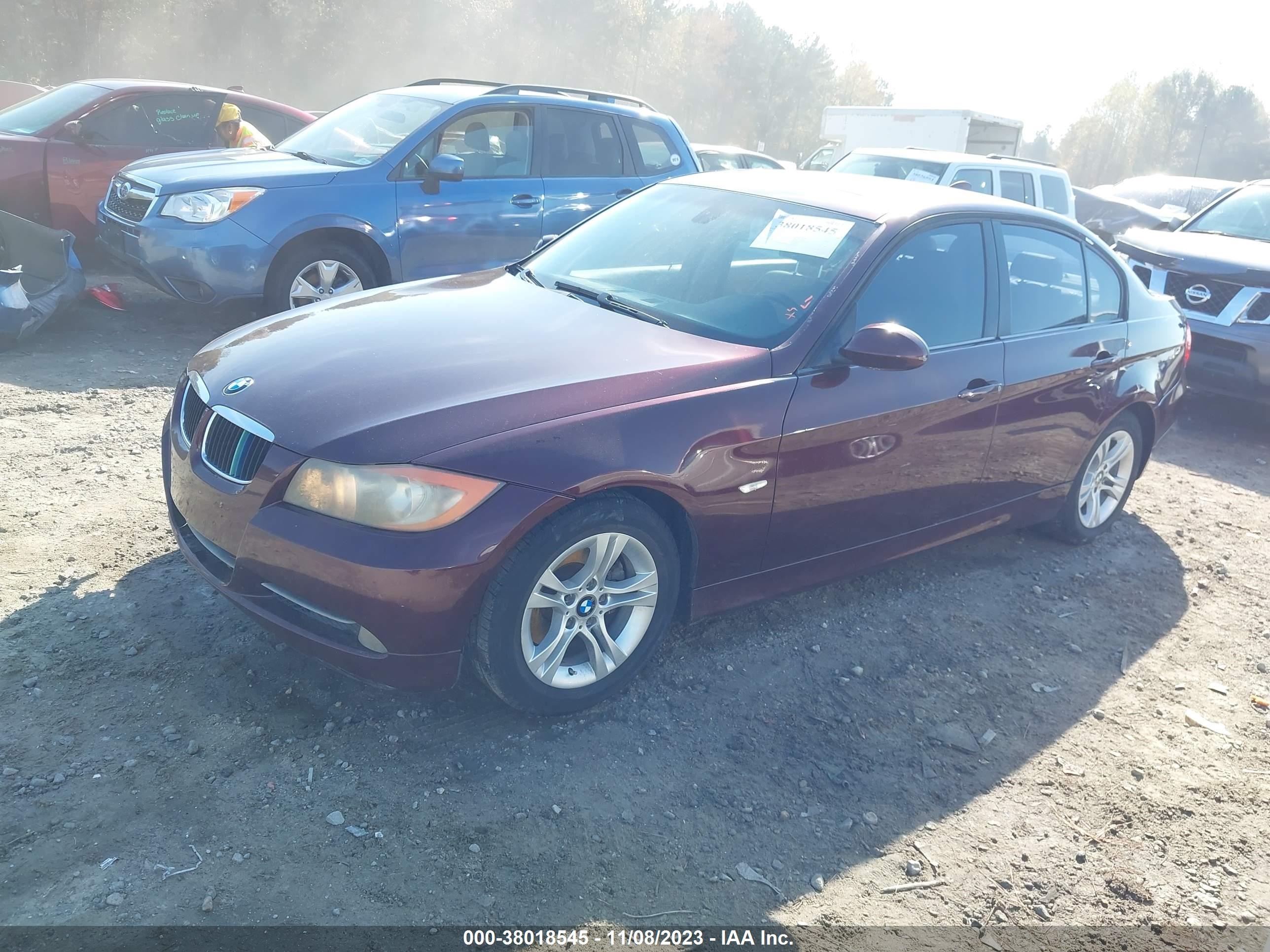 Photo 1 VIN: WBAVA37598NL48204 - BMW 3ER 