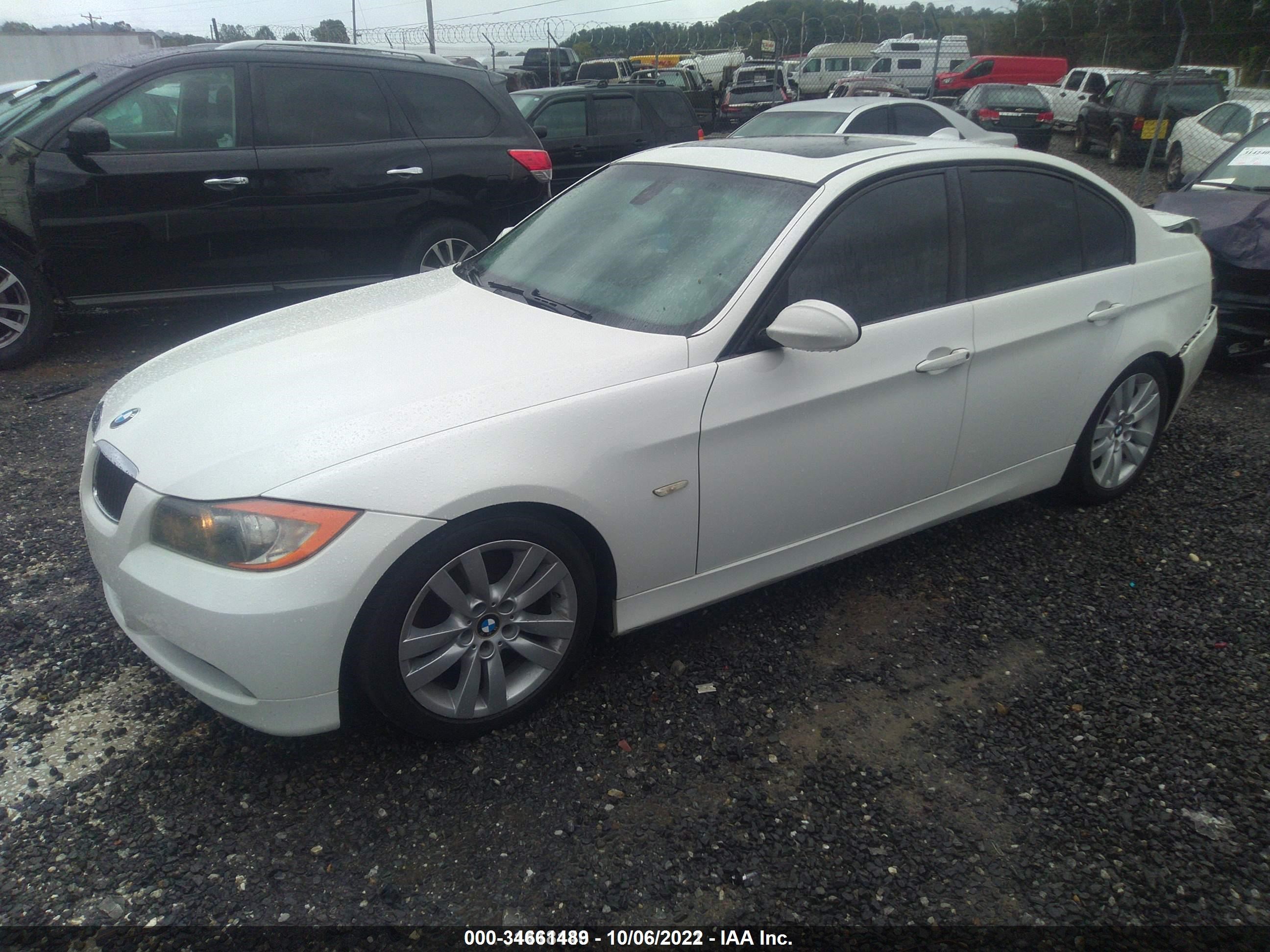 Photo 1 VIN: WBAVA37598NL54276 - BMW 3ER 