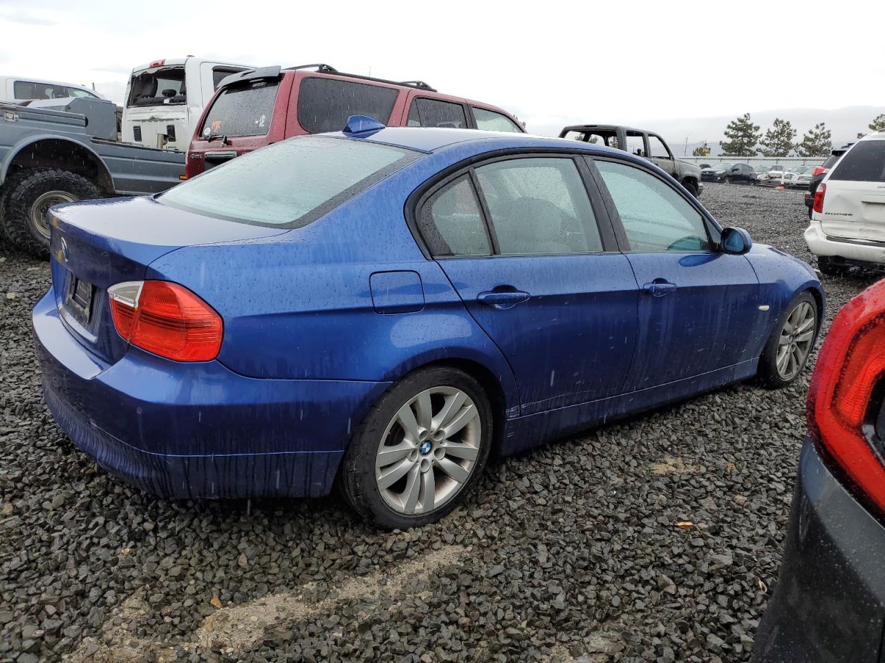 Photo 2 VIN: WBAVA375X7NL12746 - BMW 3ER 