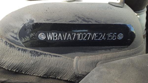 Photo 1 VIN: WBAVA71027VE24156 - BMW 320I 