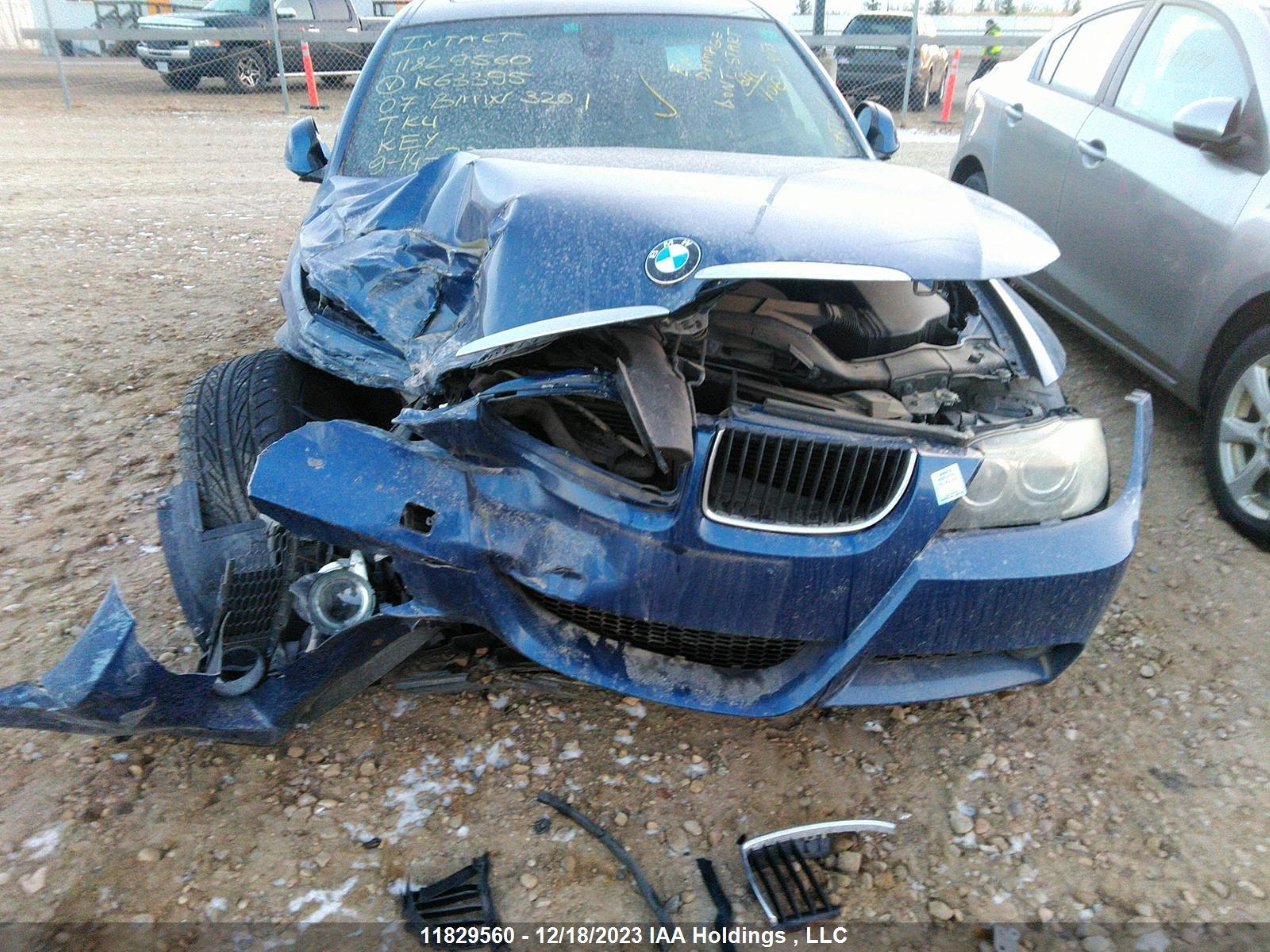 Photo 5 VIN: WBAVA76090NK63395 - BMW 3ER 