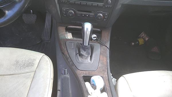 Photo 16 VIN: WBAVB11046PS54909 - BMW 325I 