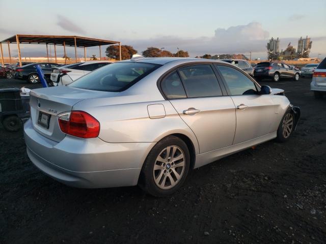 Photo 2 VIN: WBAVB13506K001639 - BMW 3 SERIES 