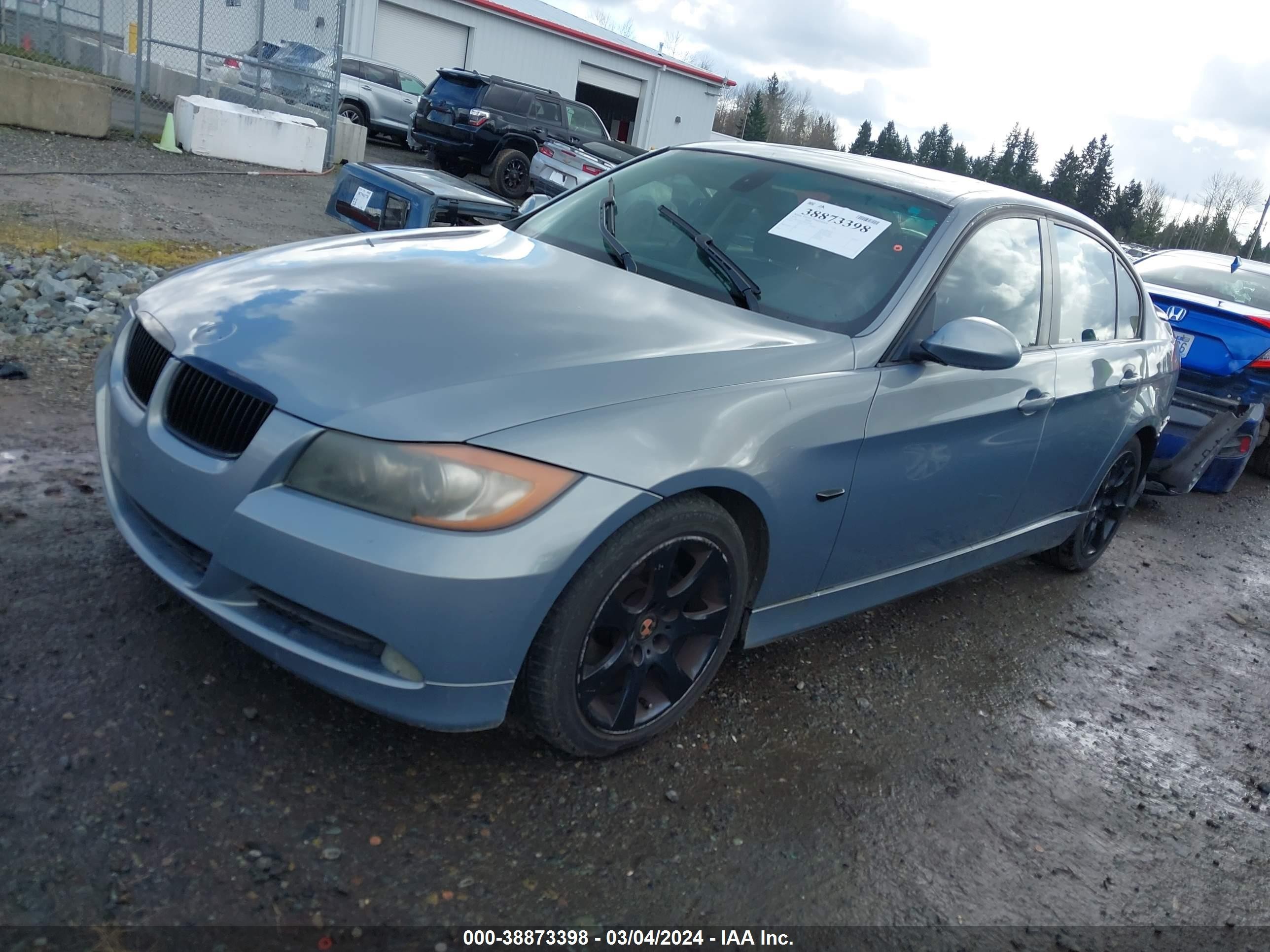 Photo 1 VIN: WBAVB13506KR64265 - BMW 3ER 