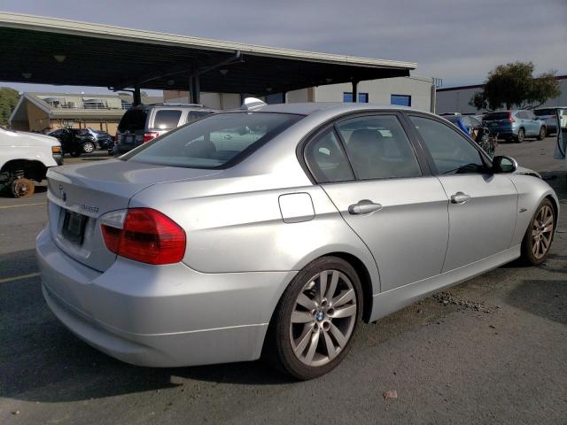 Photo 2 VIN: WBAVB13506KX44947 - BMW 3 SERIES 