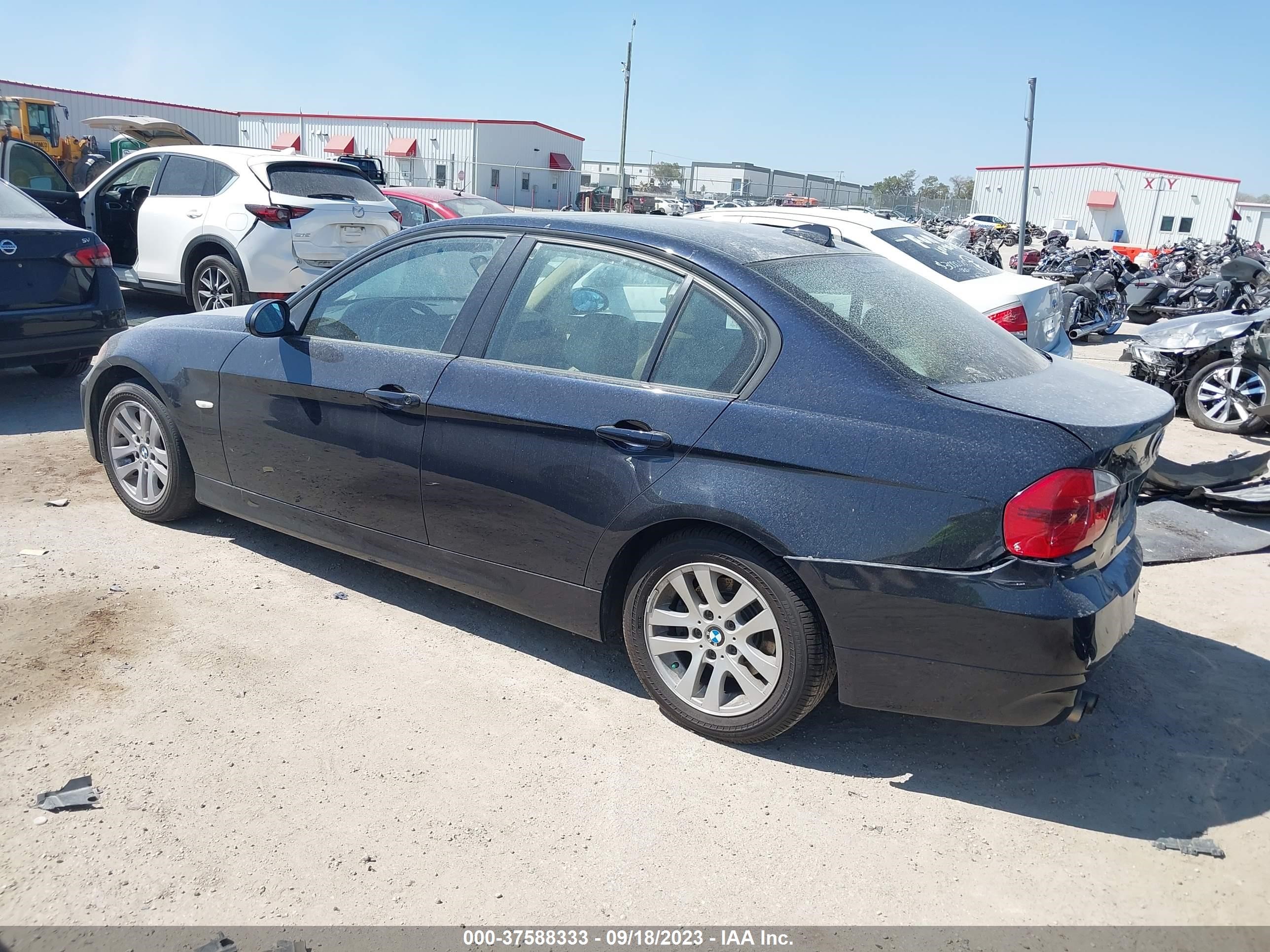 Photo 2 VIN: WBAVB13506PT27914 - BMW 3ER 