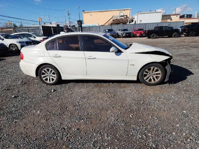 Photo 13 VIN: WBAVB13516KX36677 - BMW 325 I 